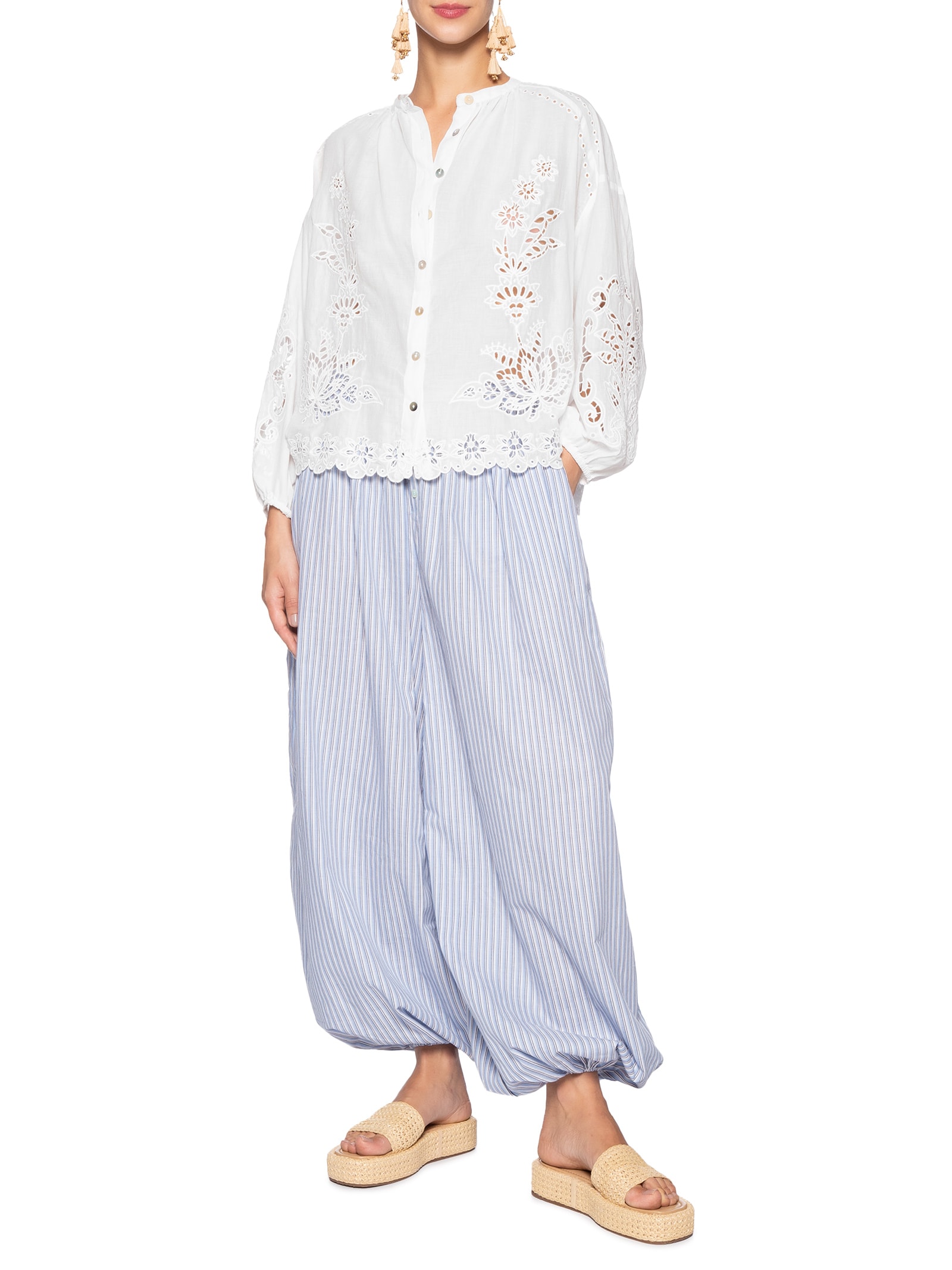 Bata Feminina Bordada Richelieu Branco Farm