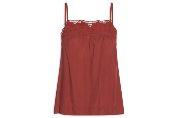 Bata Feminina Decote Bordado - Vermelho