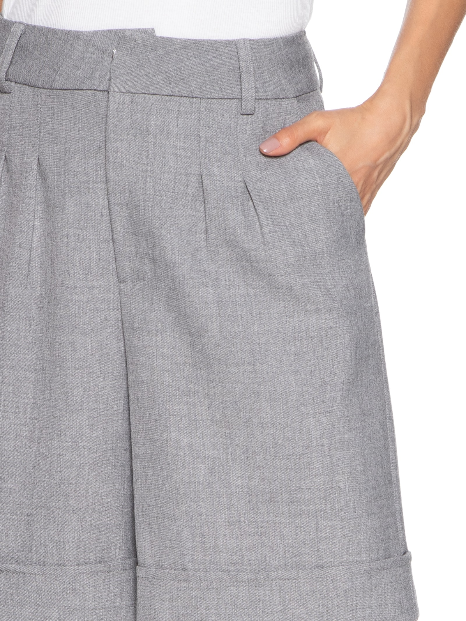 Bermuda Feminina Alfaiataria Cinza Colcci