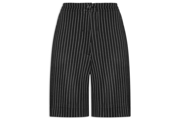 Bermuda Feminina Alfaiataria Risca de Giz - Preto