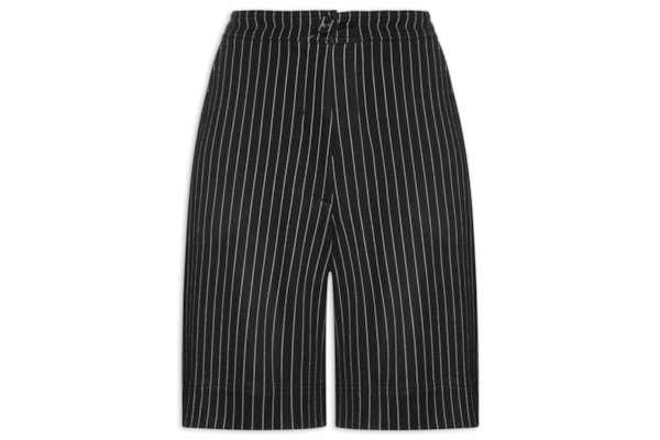 Bermuda Feminina Alfaiataria Risca de Giz - Preto