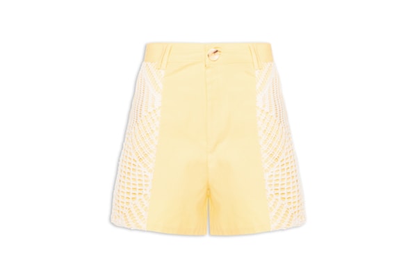 Bermuda Feminina Com Aplicações Smiley - Amarelo