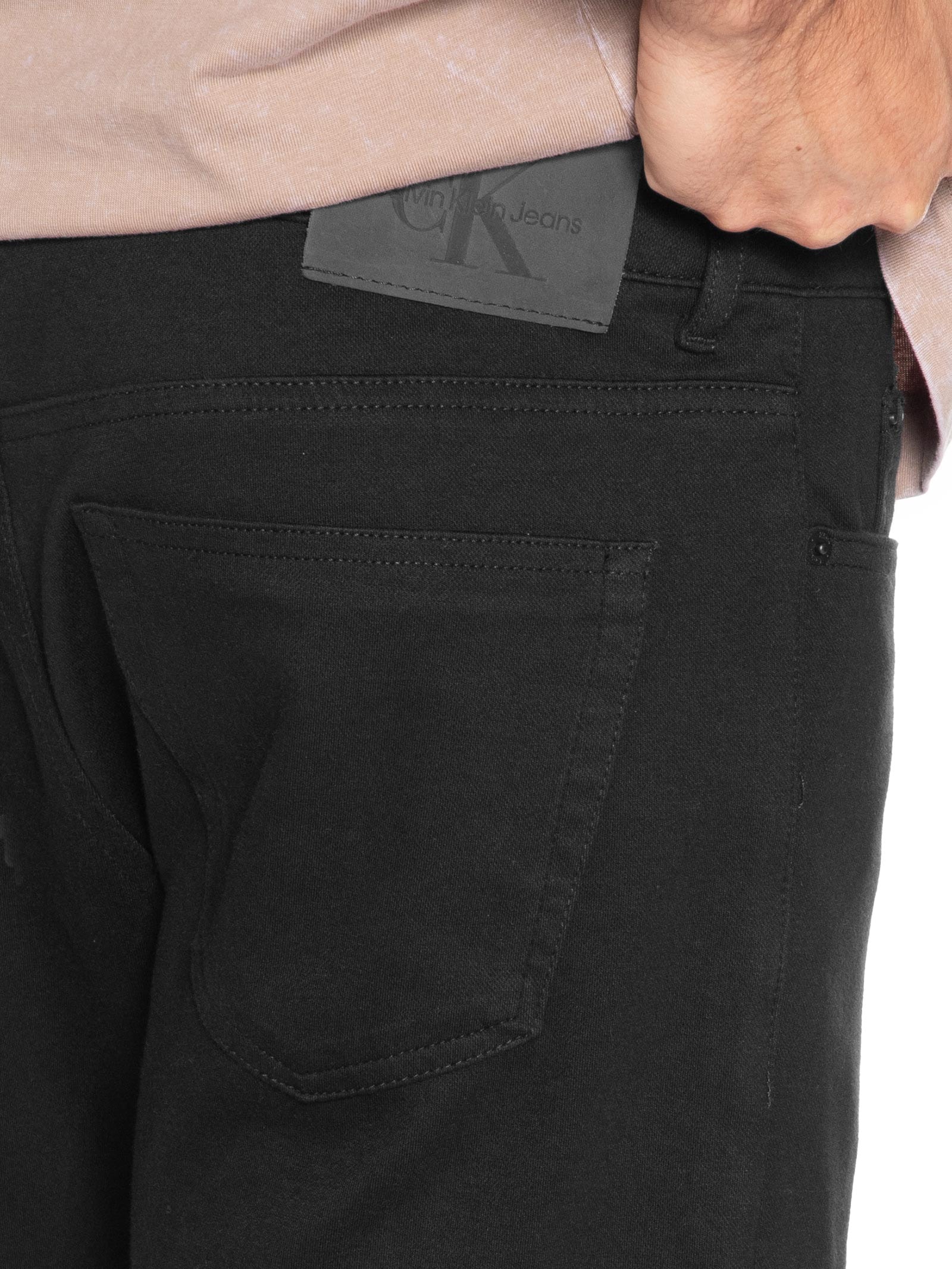 Bermuda Masculina 5 Pockets Moletom Preto Calvin Klein Jeans