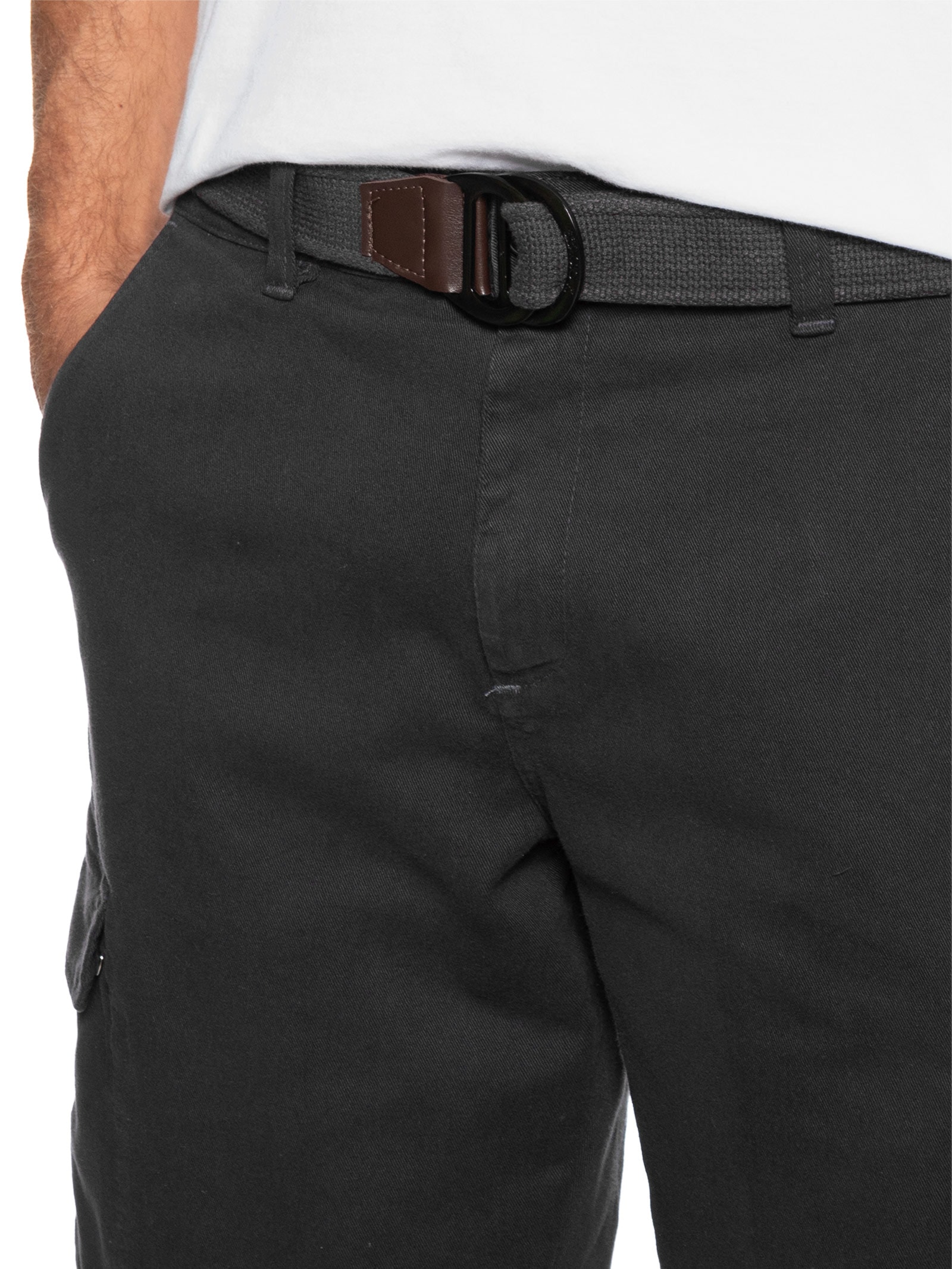 Bermuda Masculina Cargo com Cinto Preto Sergio K