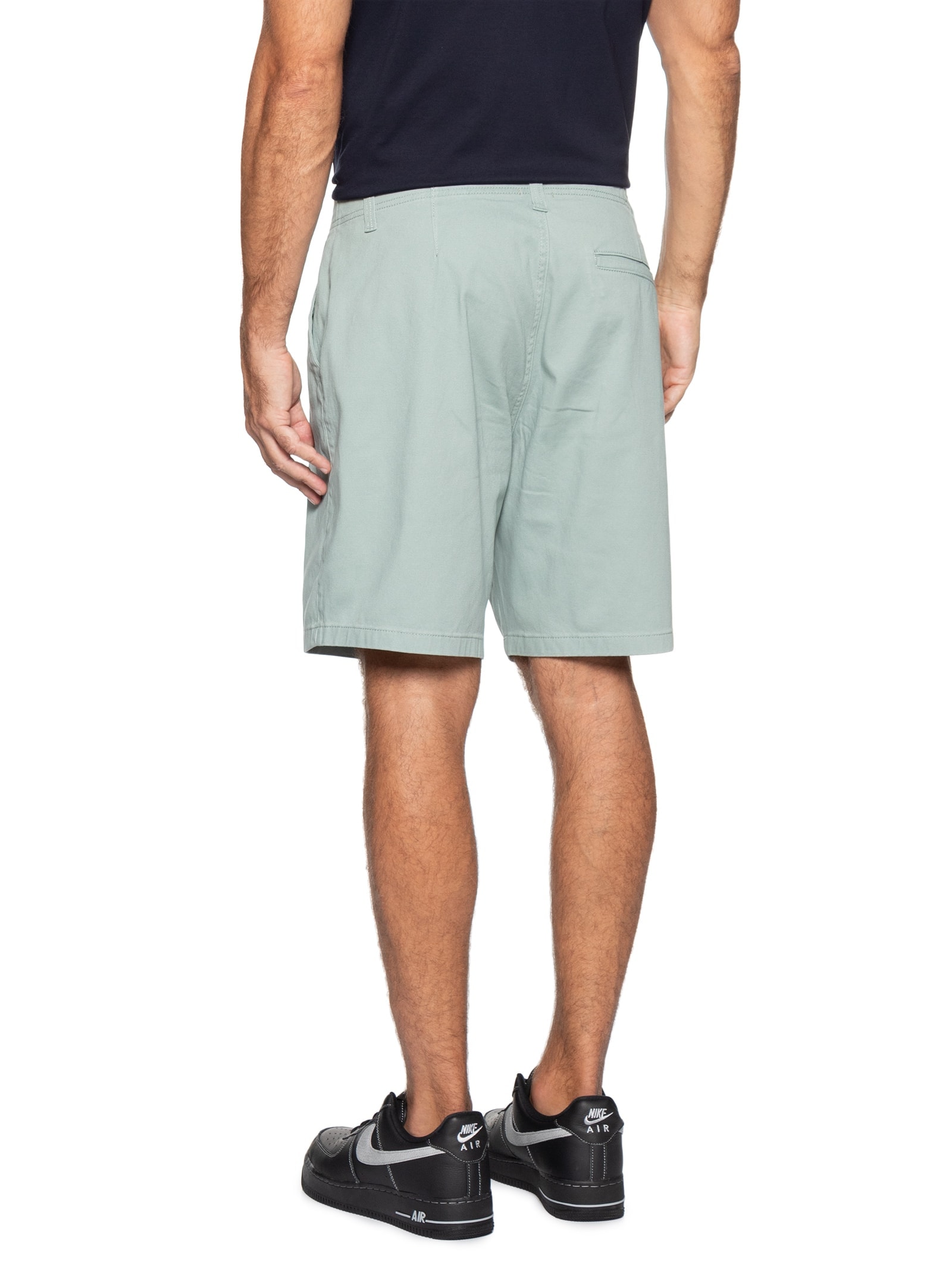 Bermuda Masculina Casual em Sarja Color Verde Basiq Men