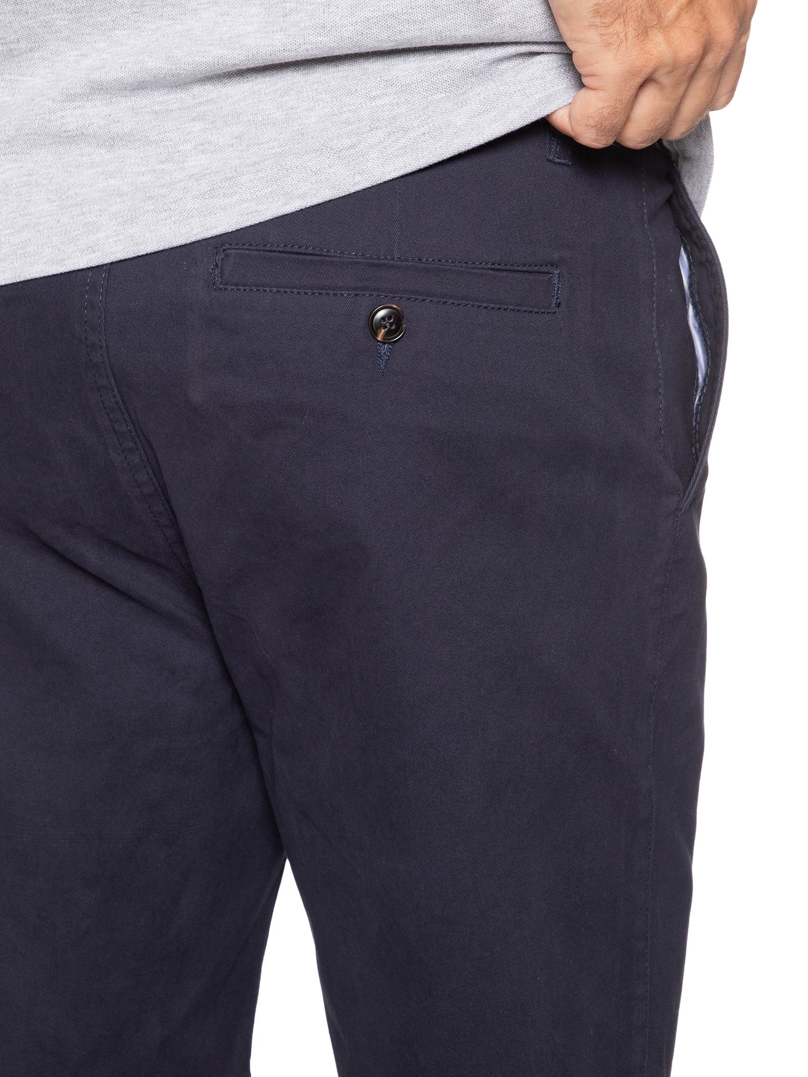 Bermuda Masculina Chino Azul '2 Essential