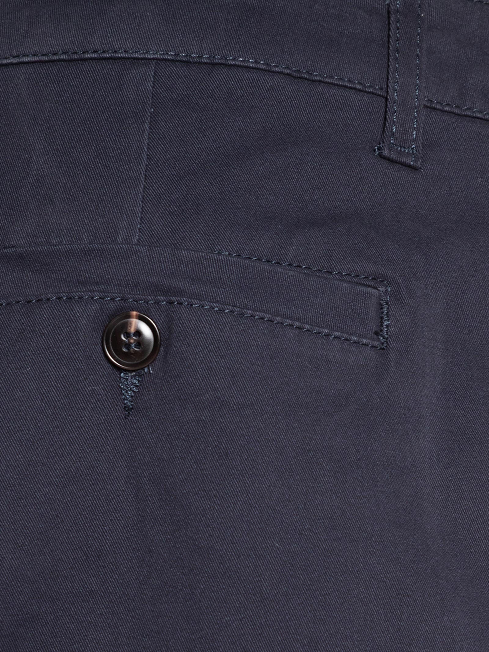 Bermuda Masculina Chino Azul '2 Essential