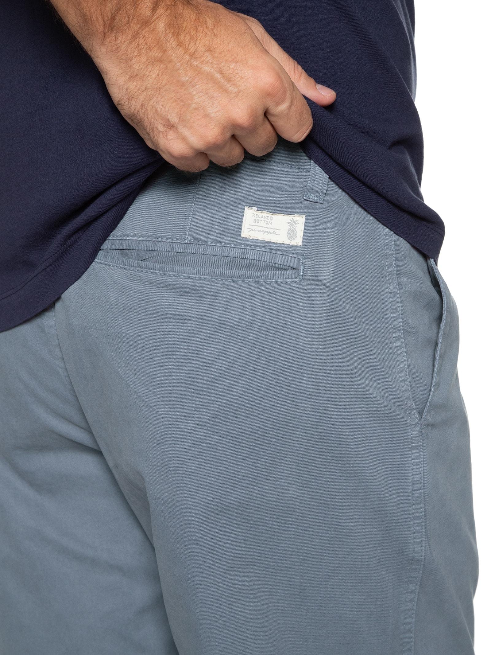 Bermuda Masculina Chino Azul Pineapple