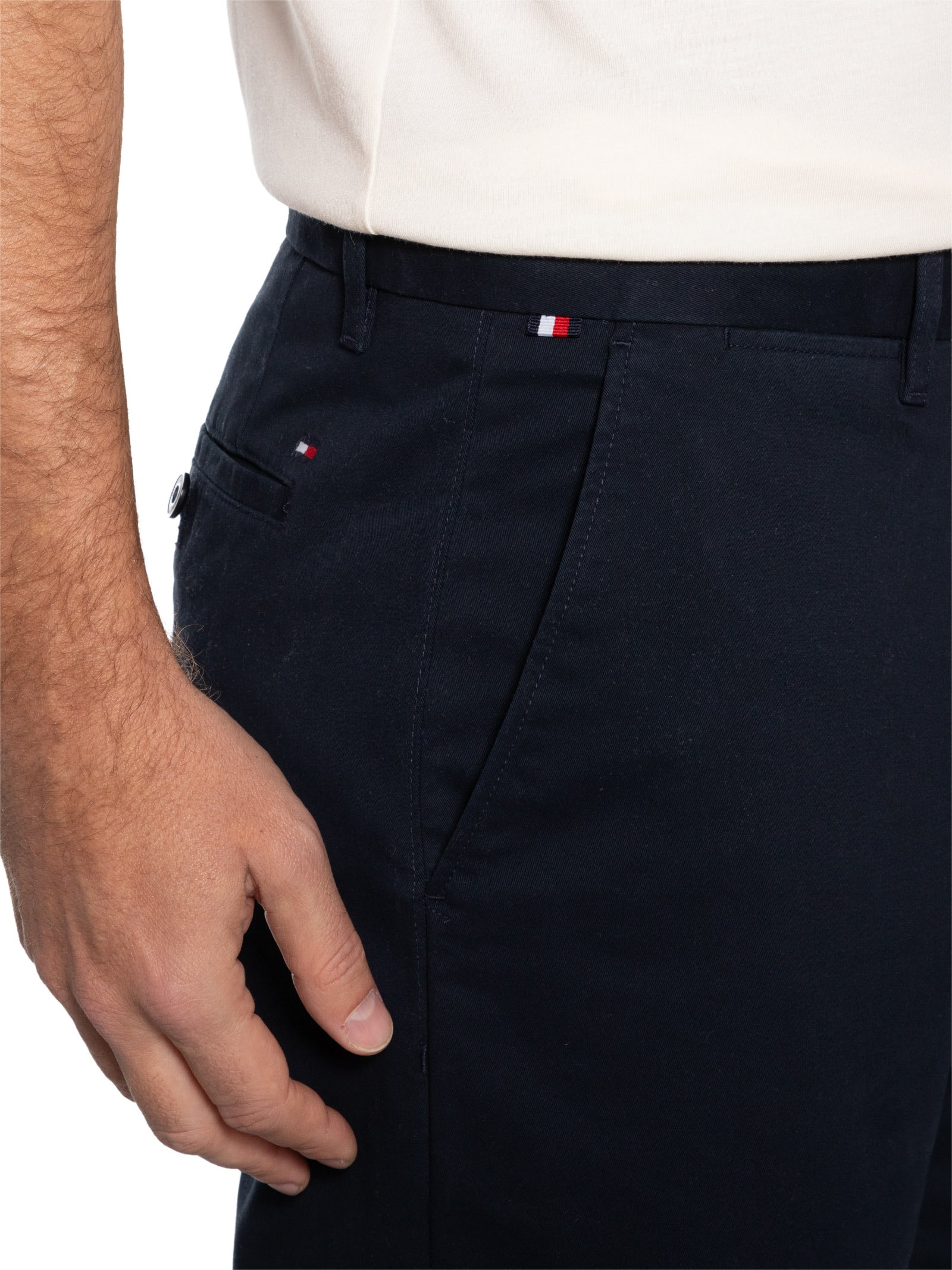  Bermuda Masculina Chino Slim Fit Brooklyn Algodão Orgânico Azul Tommy Hilfiger