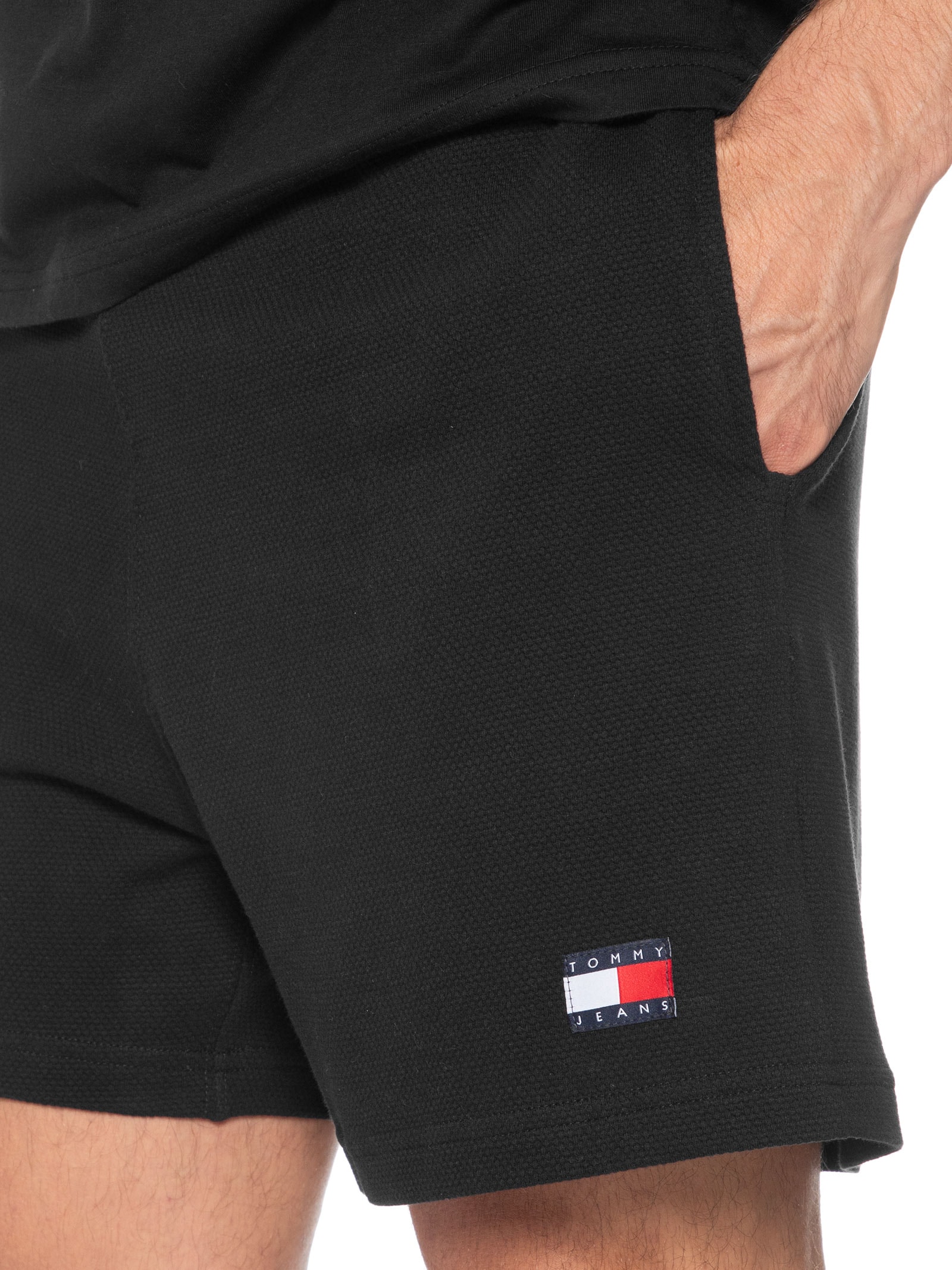 Bermuda Masculina de Moletom em Waffle Preto Tommy Jeans