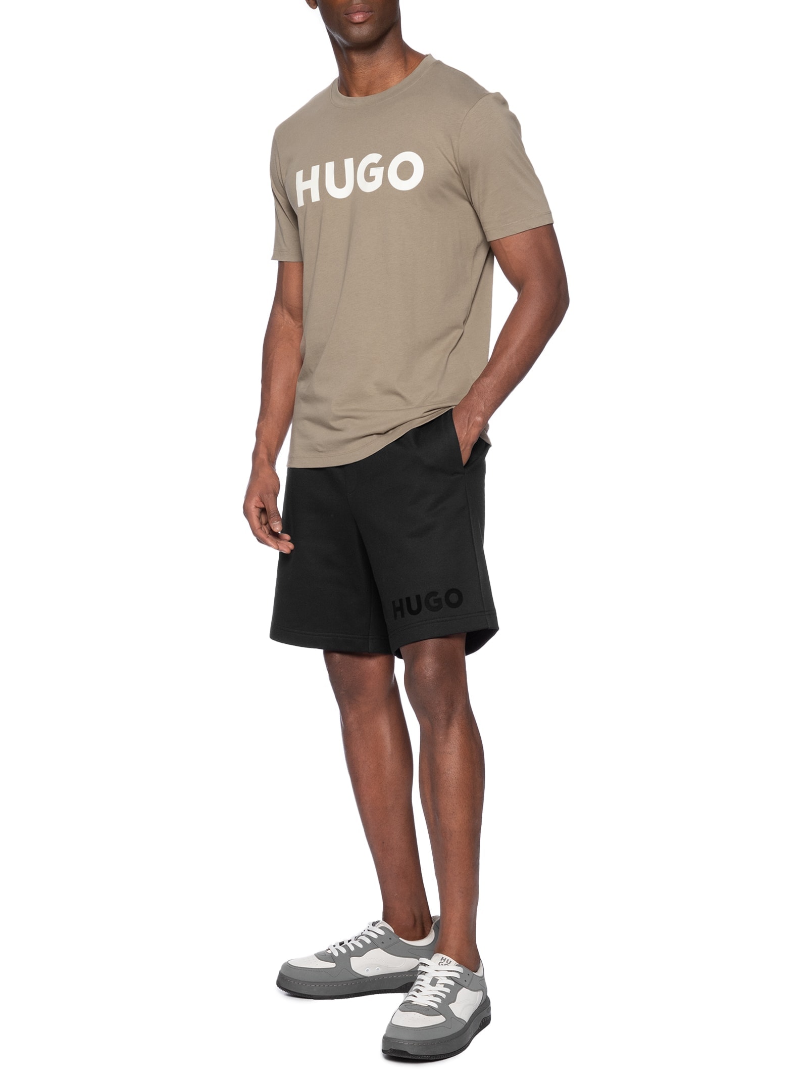 Bermuda Masculina Dinkoe Preto Hugo