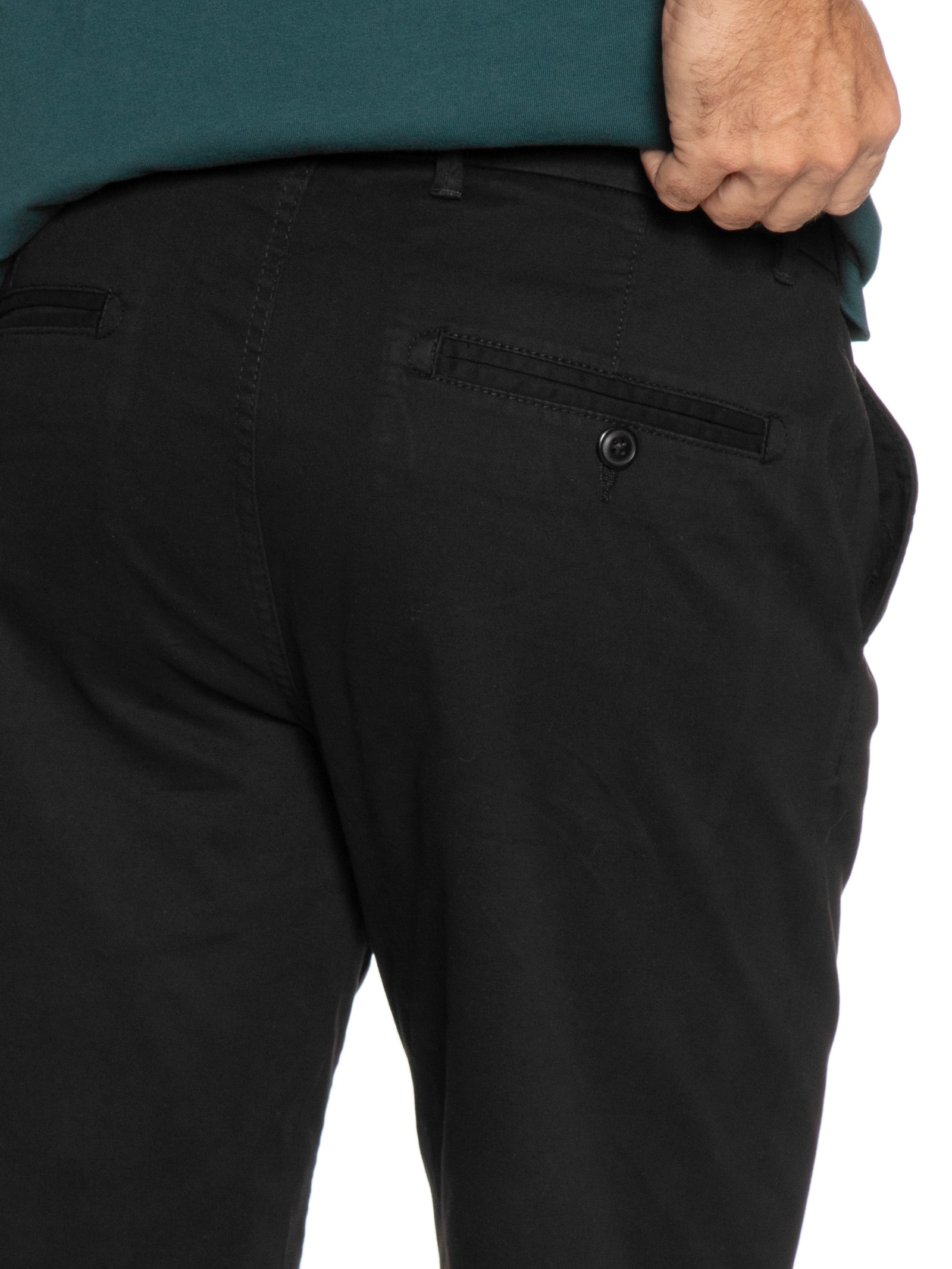 Bermuda Masculina Em Sarja Preto Basiq Men