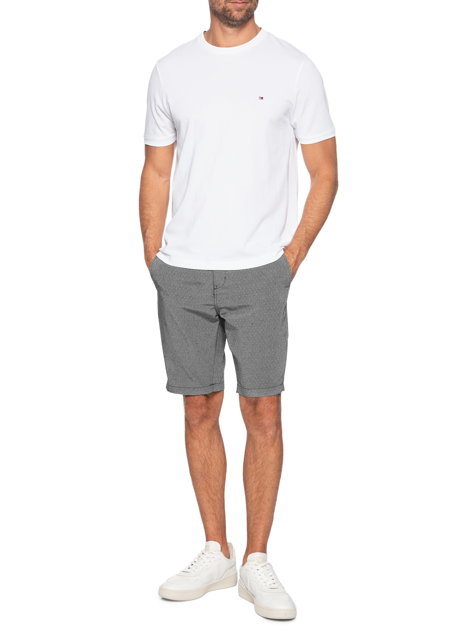 Bermuda Masculina Em Sarja Preto '2 Essential