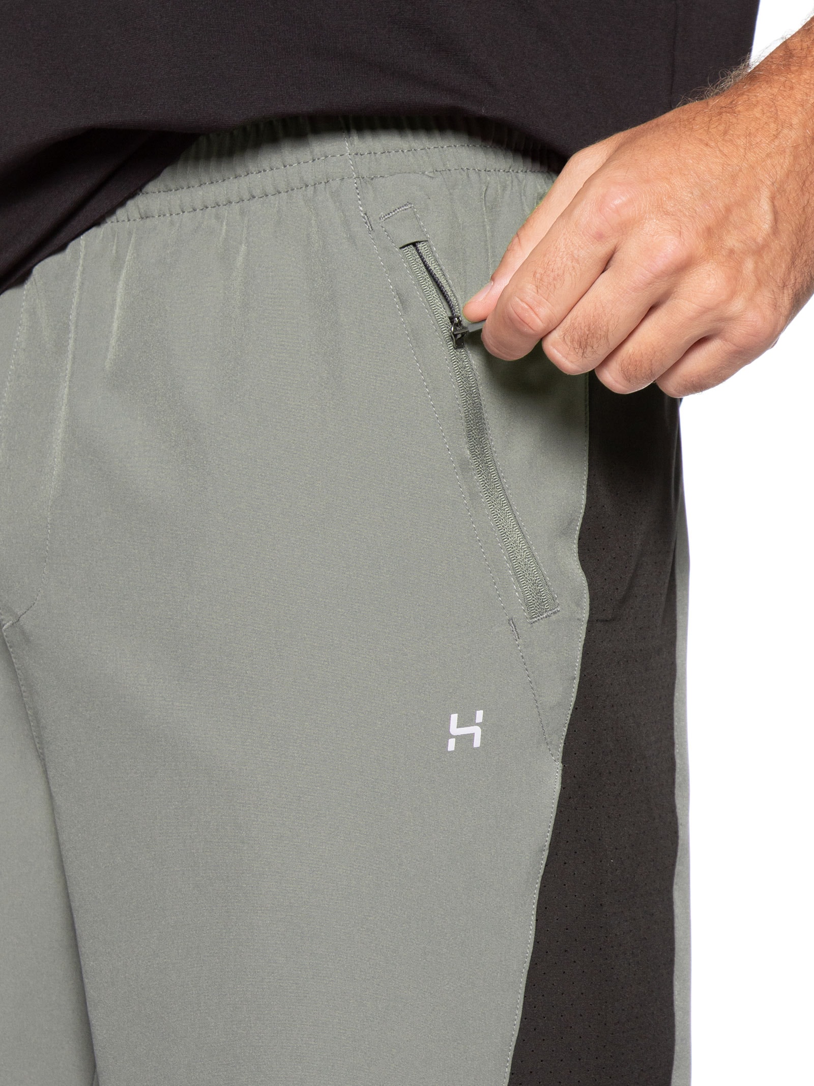 Bermuda Masculina Esportiva Bicolor Verde Hering Sports