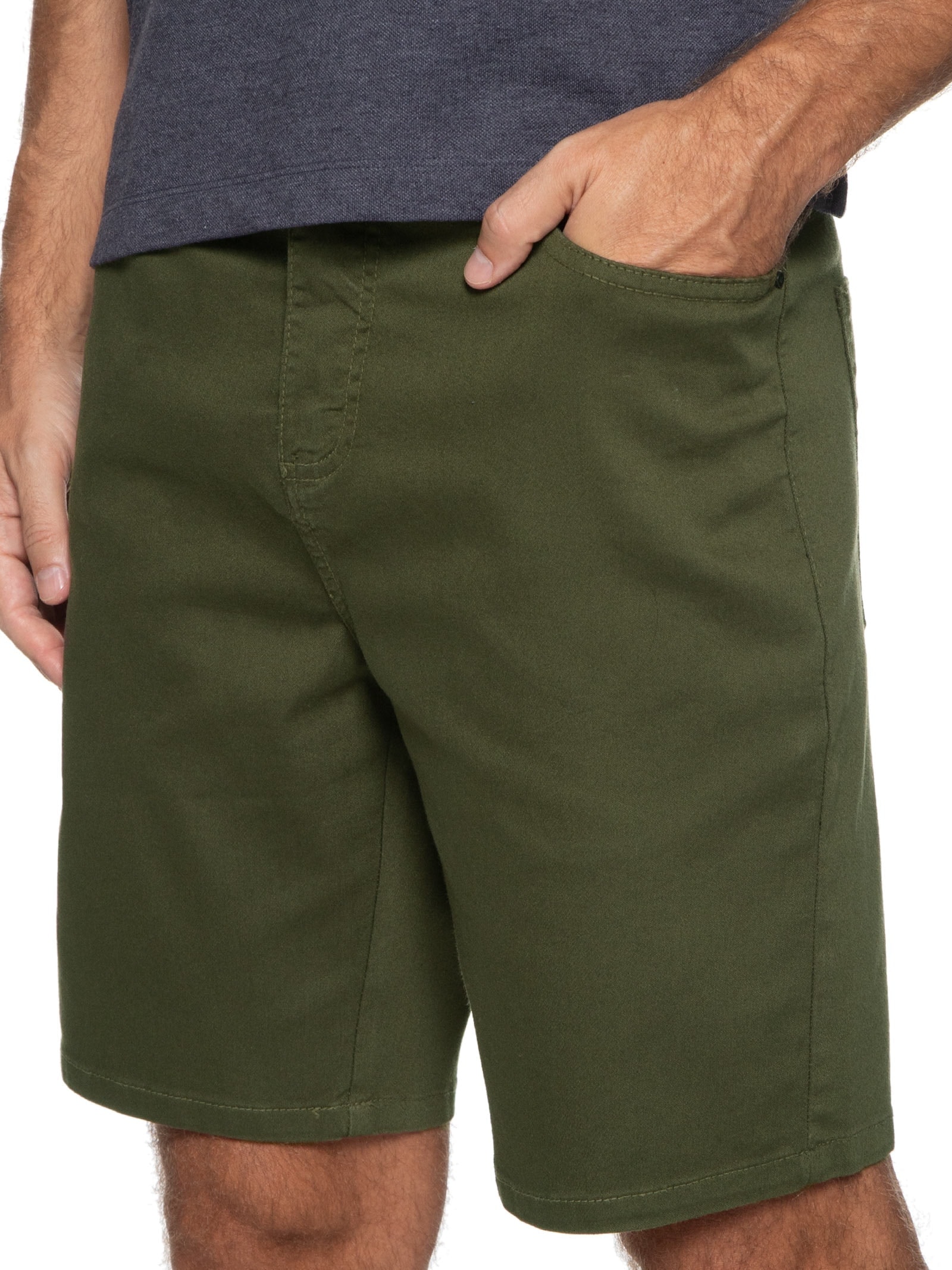 Bermuda Masculina Sarja Color Verde Reserva