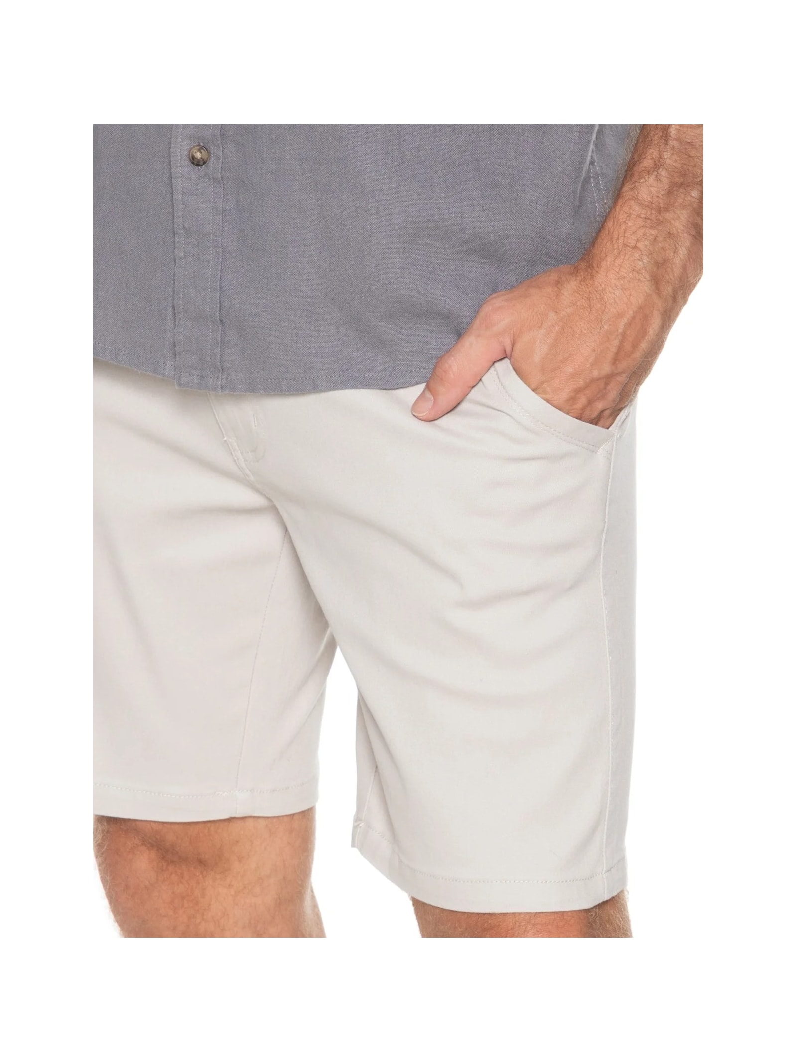 Bermuda Masculina Sarja Meio Elástico Básica Bege Basiq Men