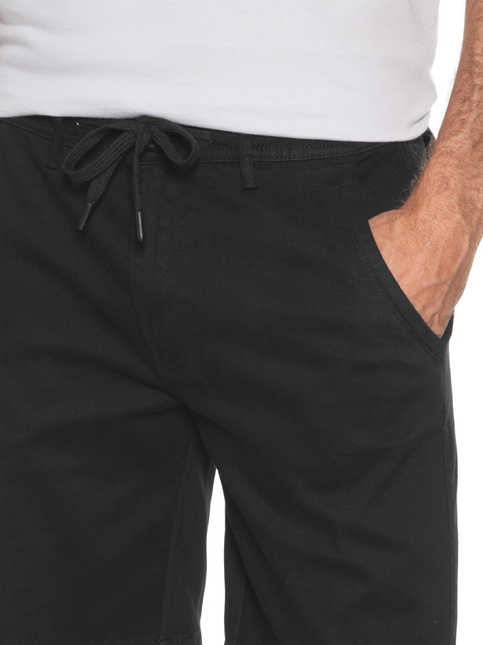 Bermuda Masculina Sarja Meio Elástico Básica Preto Basiq Men