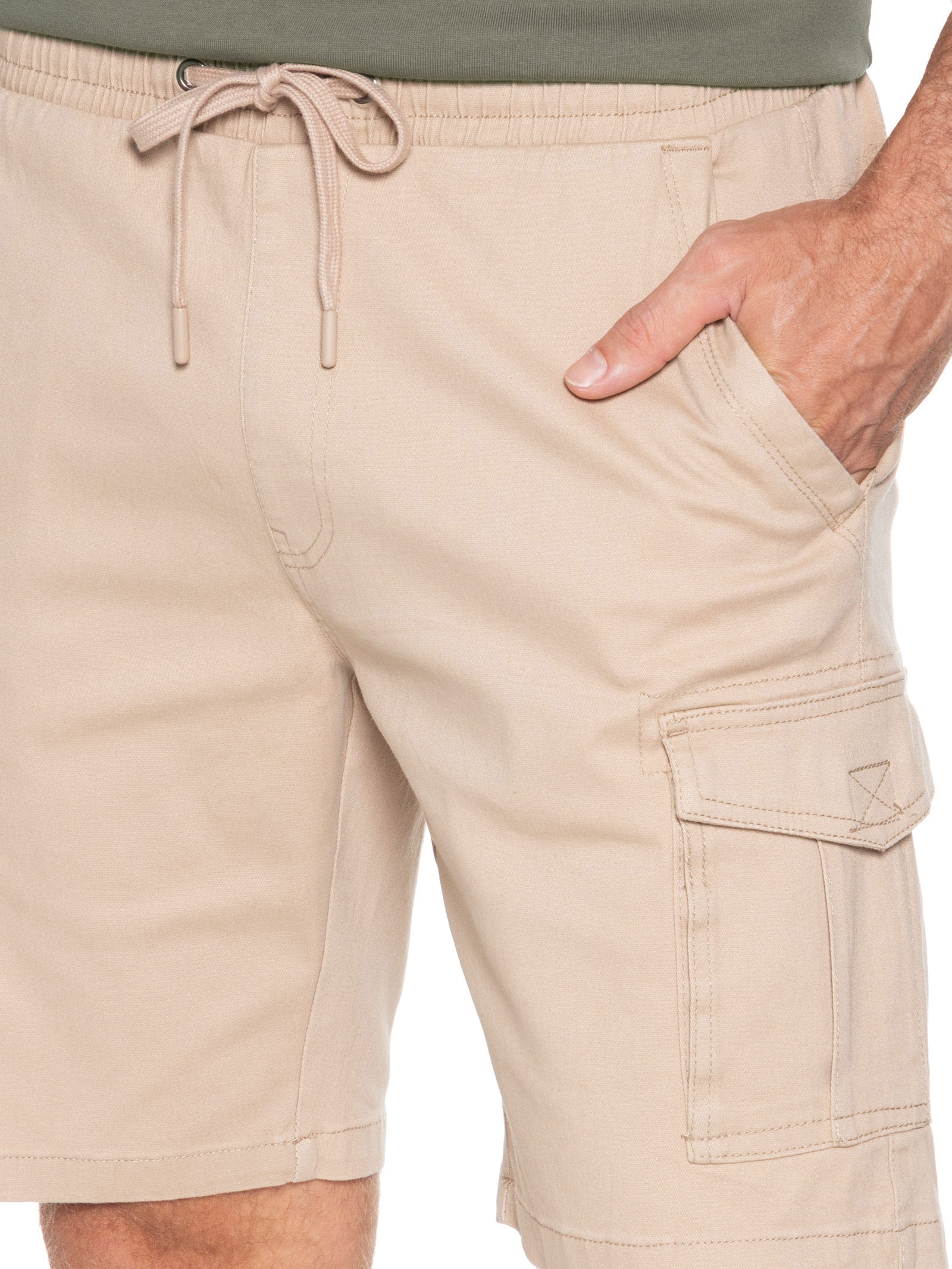 Bermuda Masculina Sarja Meio Elástico Cargo Bege Basiq Men