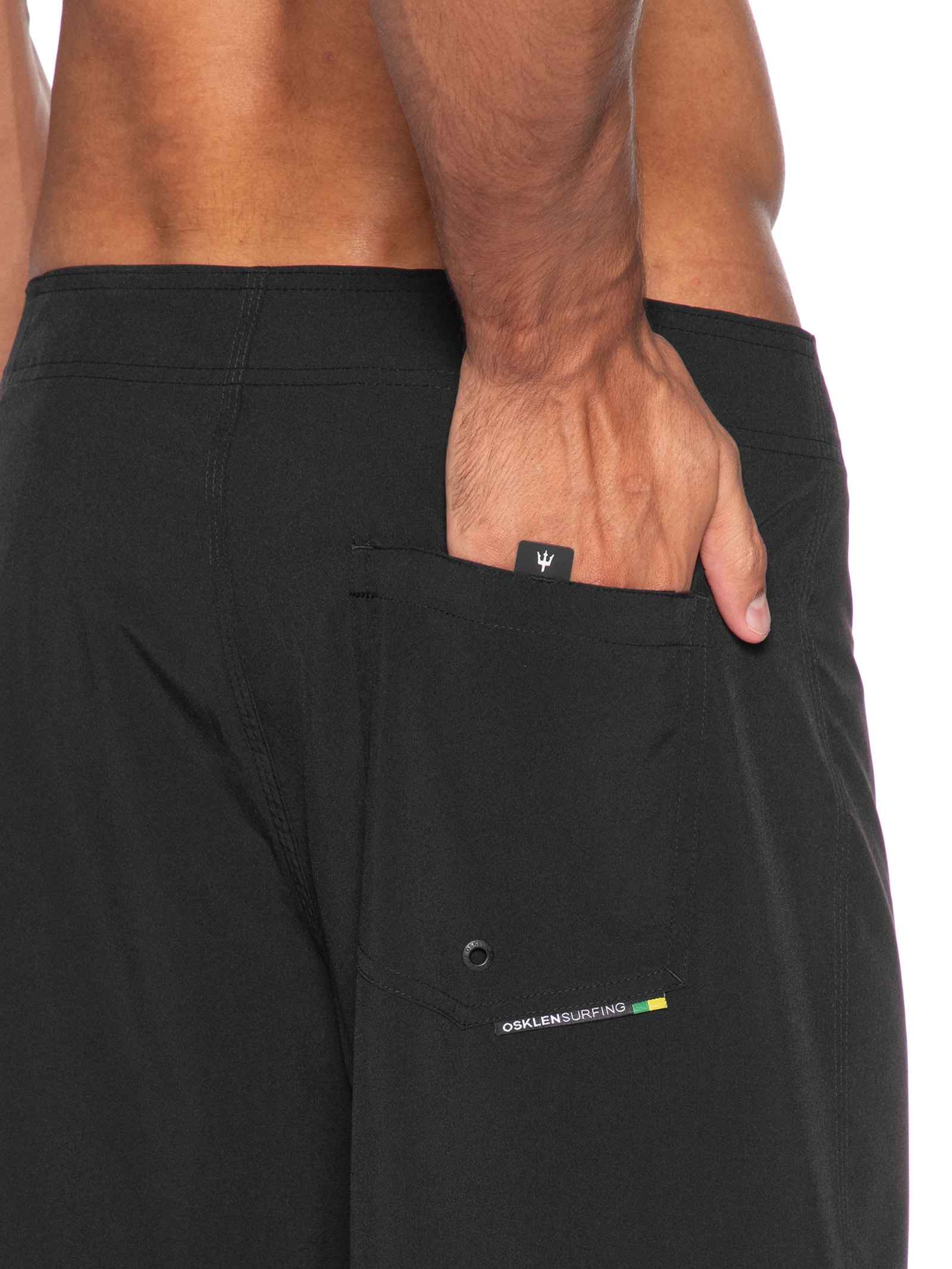 Bermuda Masculina Surf Básica Preto Osklen