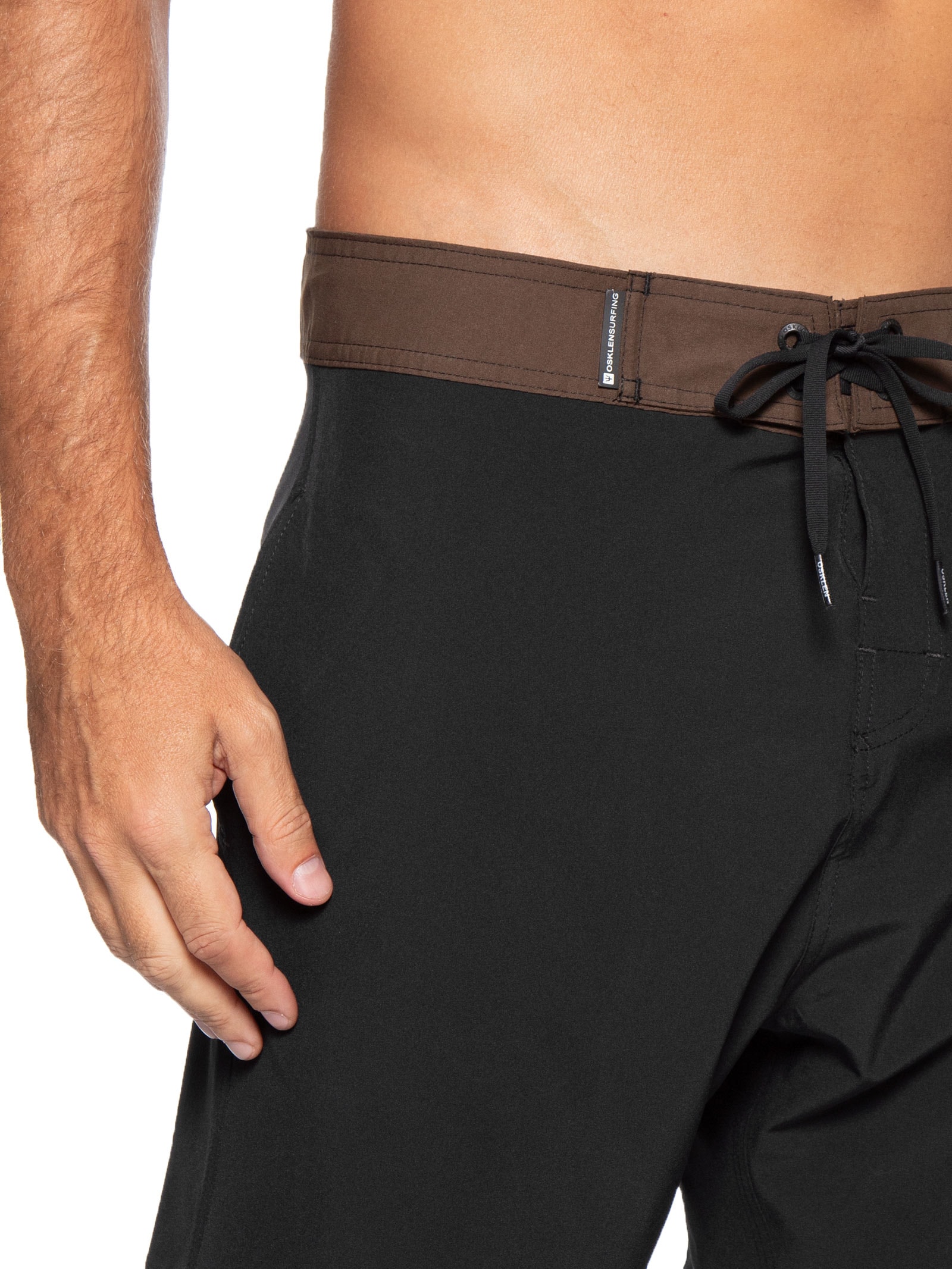 Bermuda Surf Masculina Aquaone Flex Preto Osklen