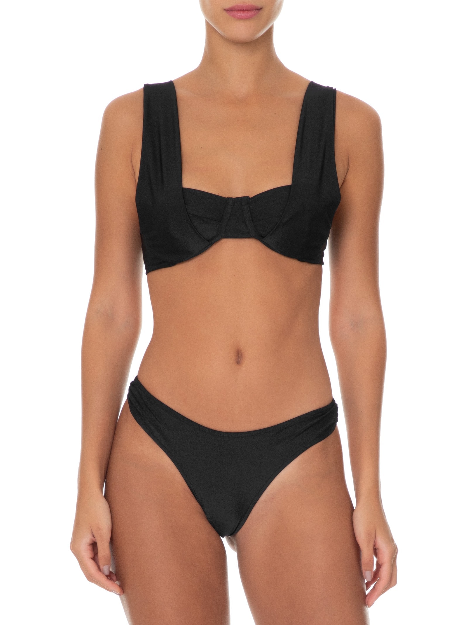 Biquíni Meia Taça E Calcinha Franzida Preto '2Essential