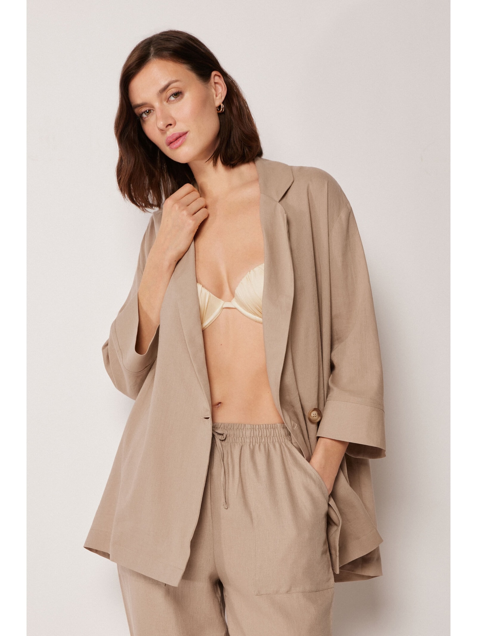 Blazer Em Linho e Viscose Bege Calzedonia