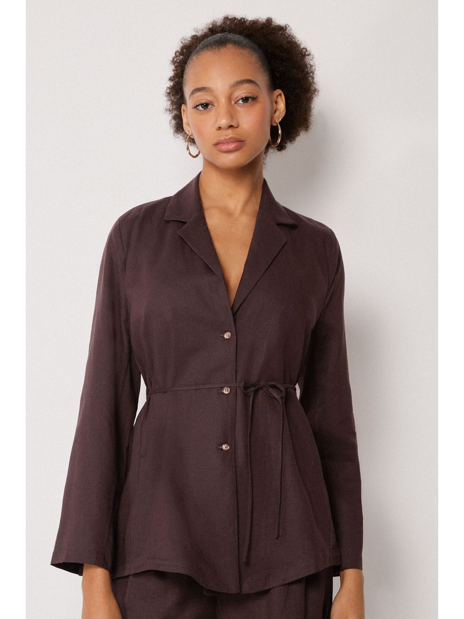 Blazer Em Linho e Viscose Com Cinto Marrom Calzedonia