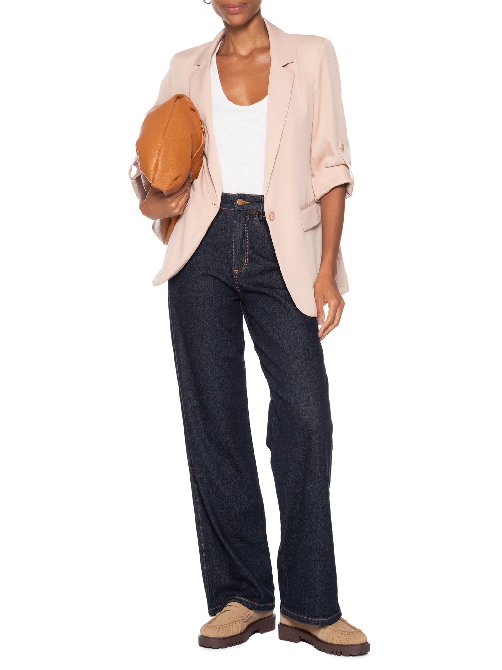 Blazer Feminino Com Martingale Bege Basiq