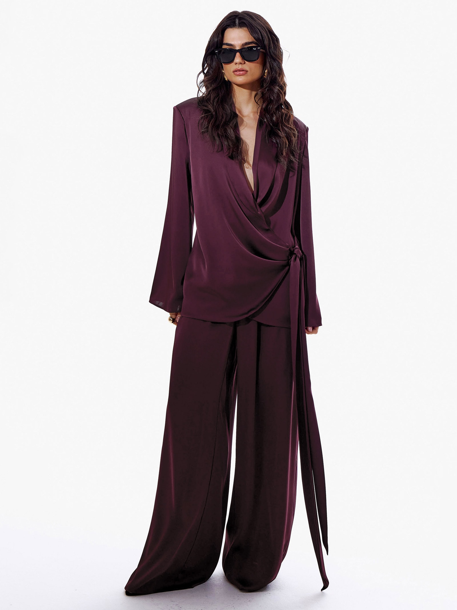 Blazer Feminino De Cetim Com Faixa Vermelho My Favorite