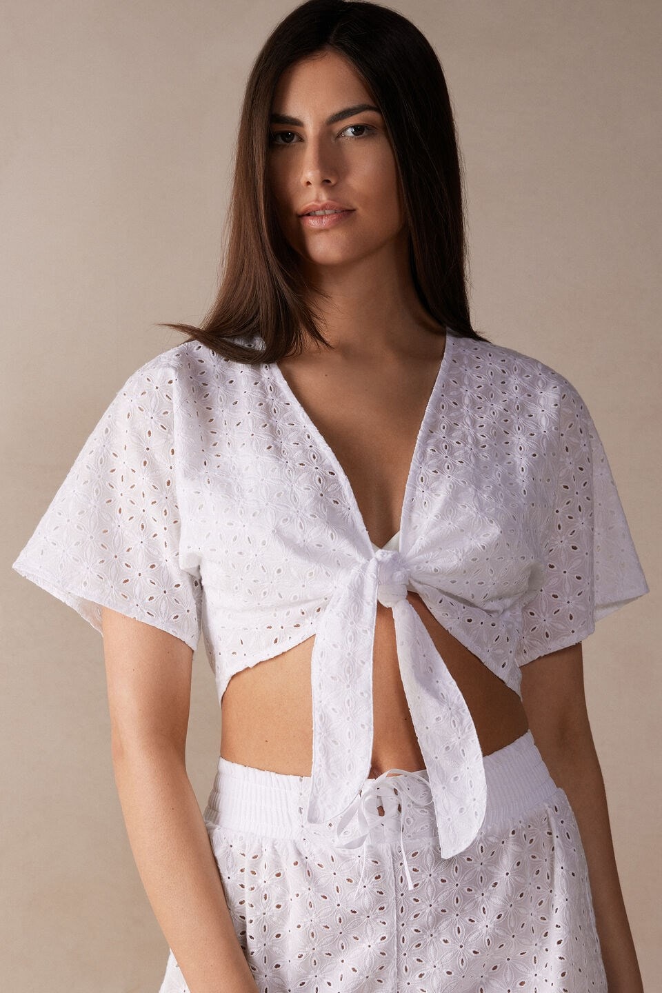 Blusa Cropped Bordado Inglês Hello Sunshine - Branco