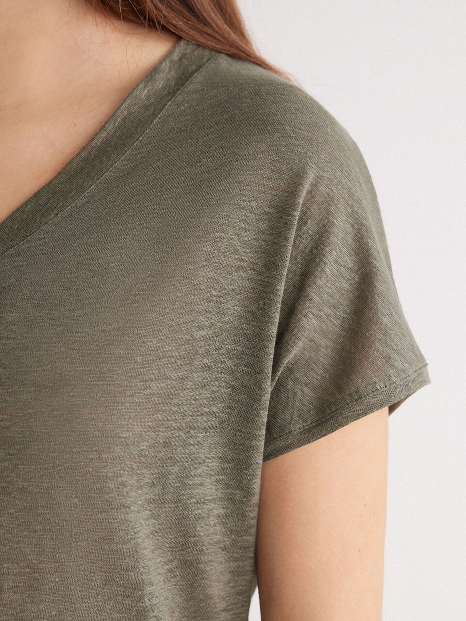 Blusa De Manga Curta Em Linho Com Decote Em v The Pure Linen Verde Intimissimi