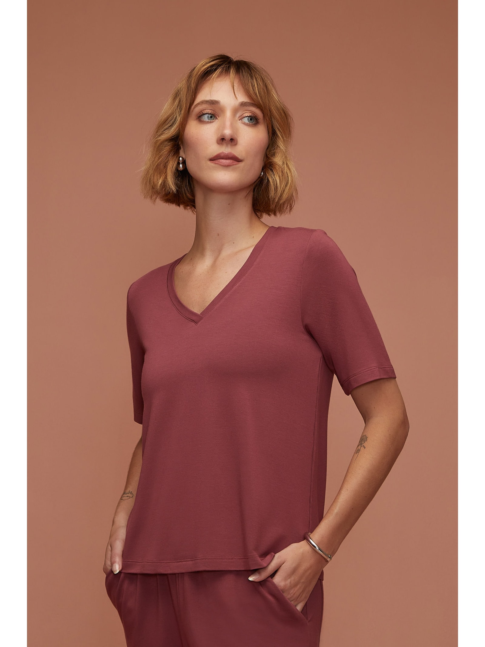 Blusa Decote V Bordô Bambu Yogini