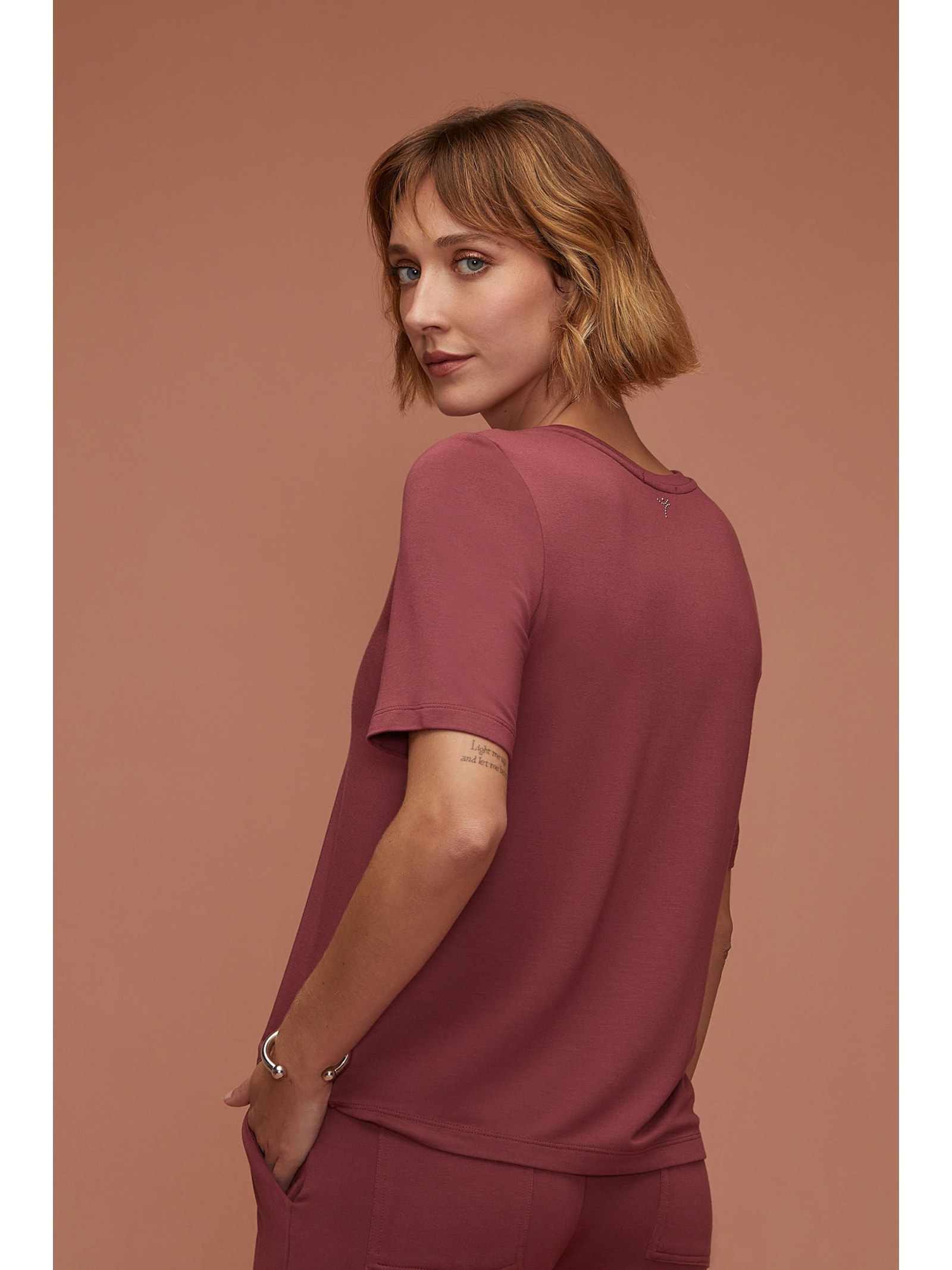 Blusa Decote V Bordô Bambu Yogini