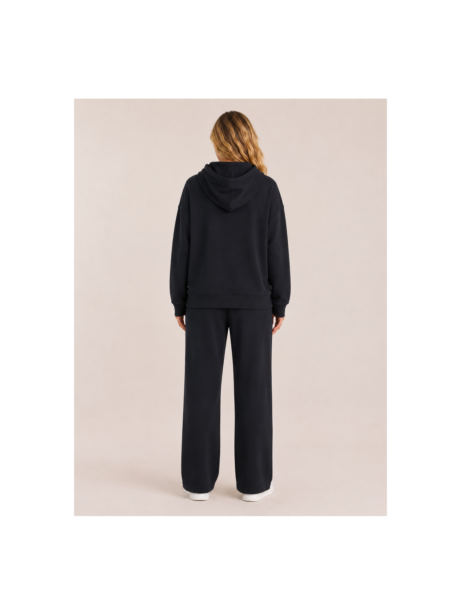 blusa essential tech preta Suntime