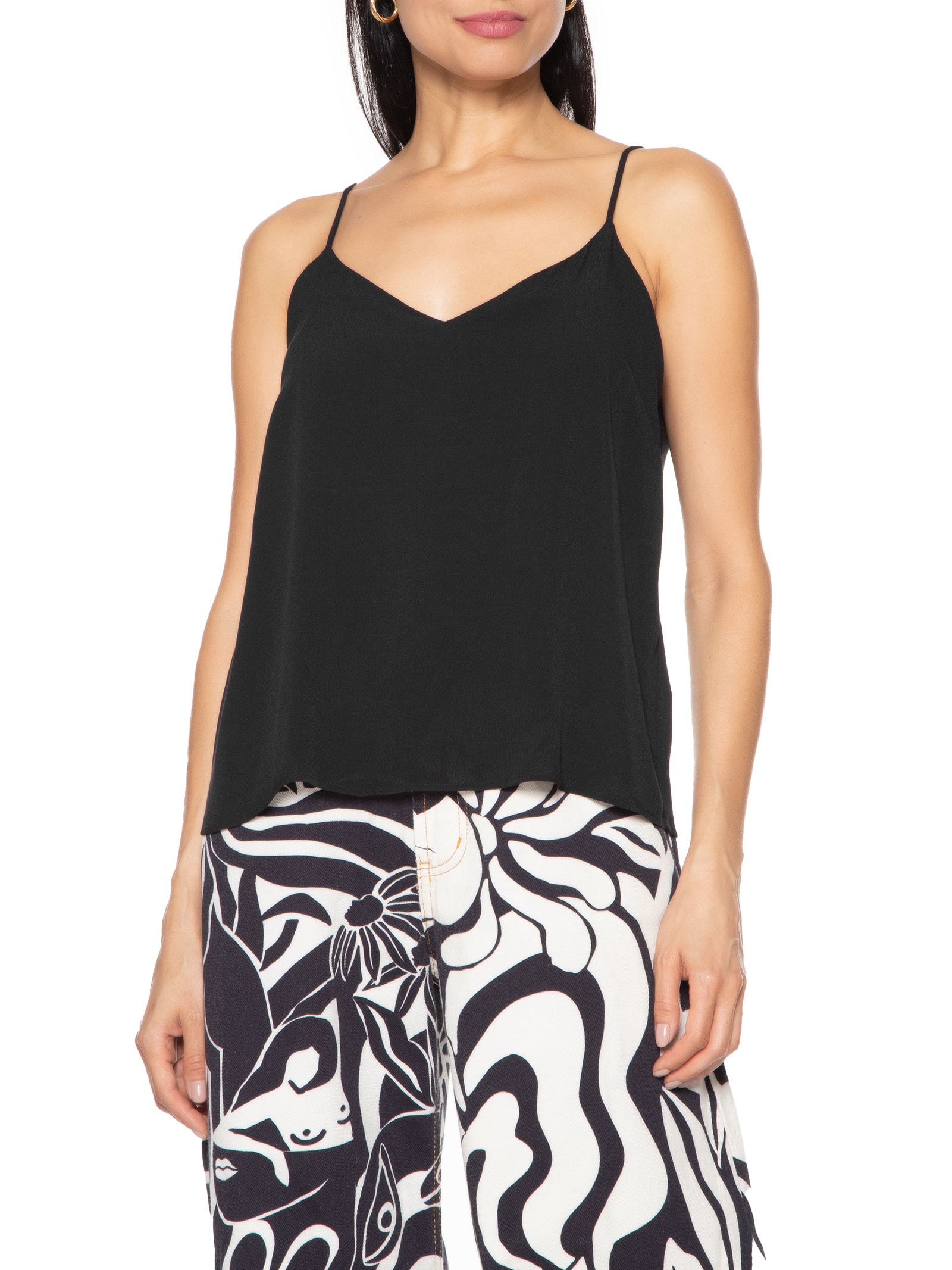 Blusa Feminina Acabamento Contrastante Preto Farm