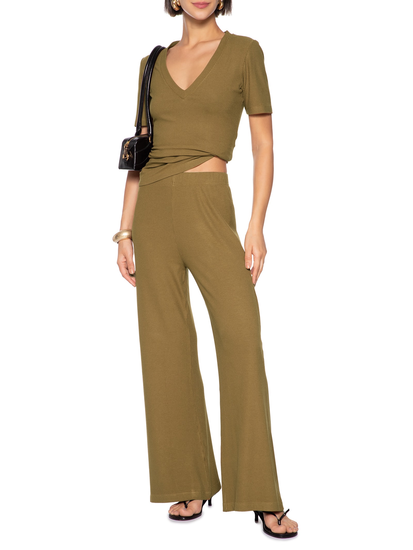 Blusa Feminina Canelada Manga Curta Decote V Marrom Lança Perfume