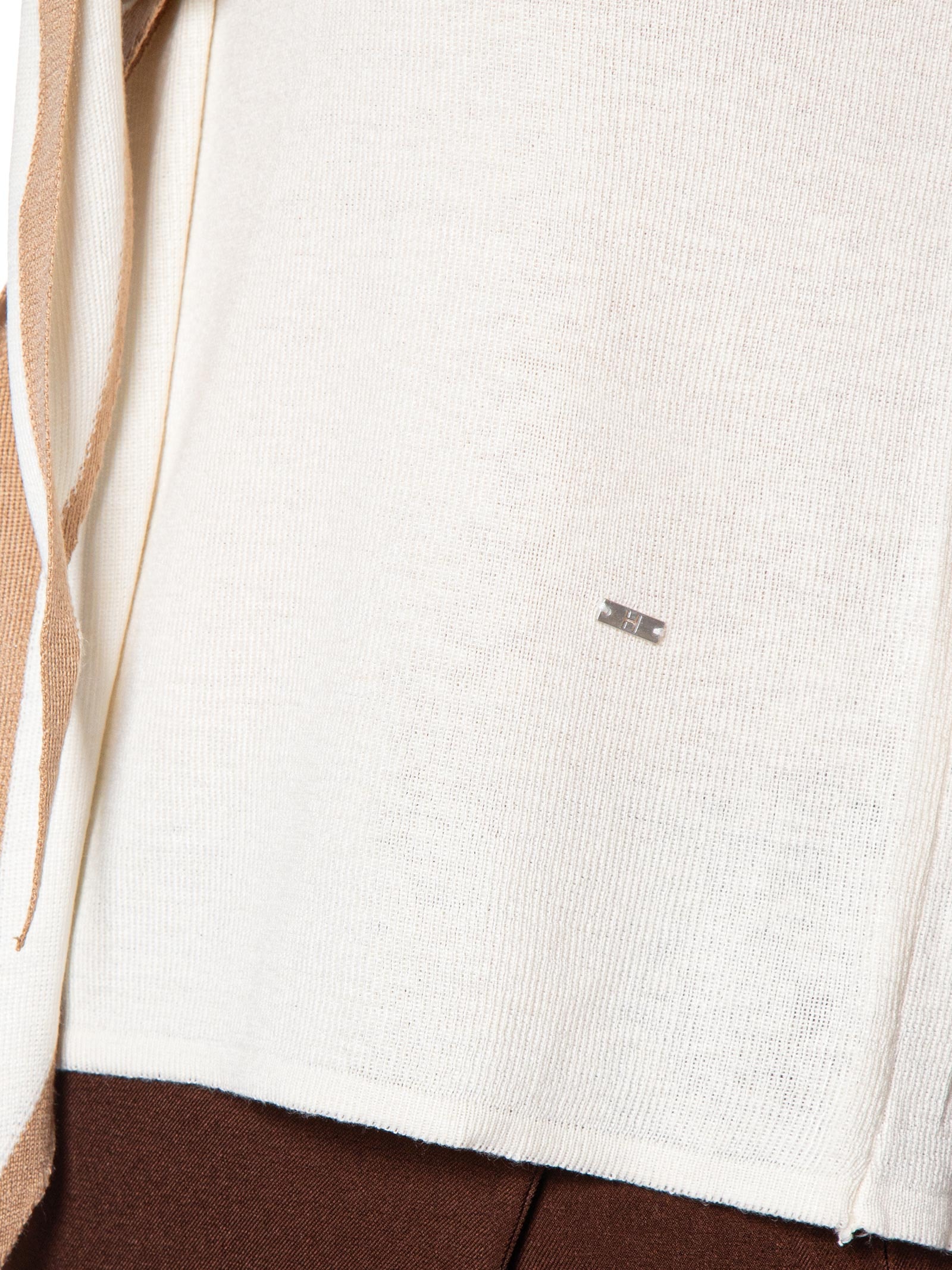 Blusa Feminina Com Detalhe De Amarração Off White '2Essential