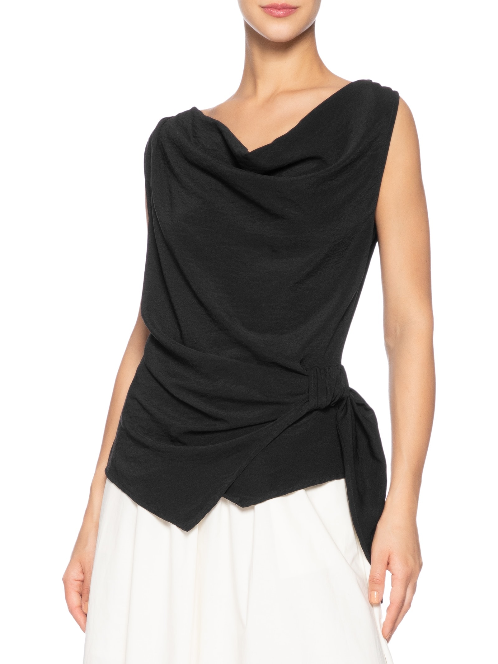 Blusa Feminina Com Detalhe Frontal Preto '2Essential