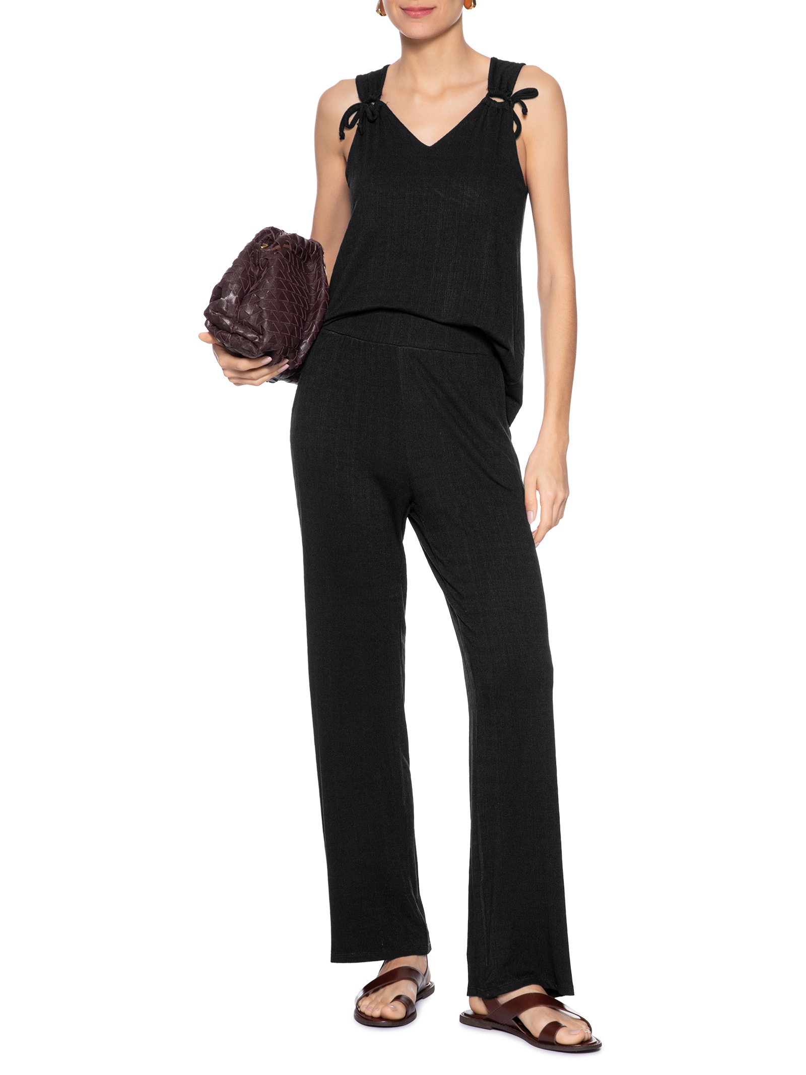 Blusa Feminina Com Detalhe Na Alça Preto Basiq