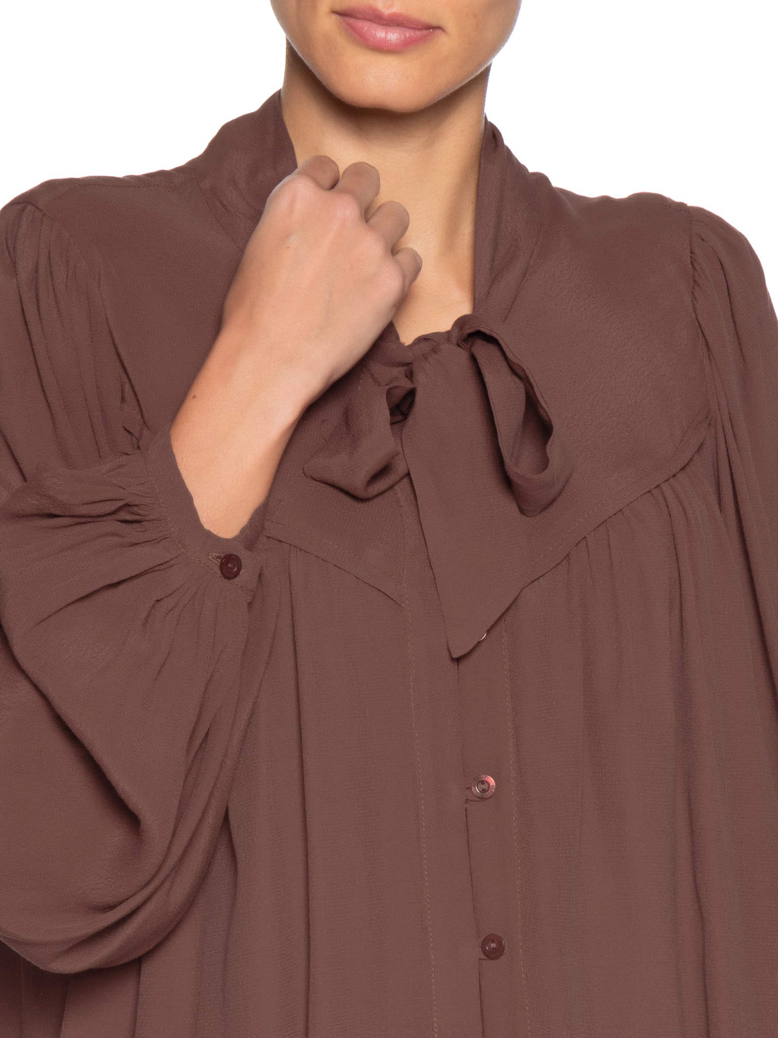 Blusa Feminina Crepe Pregas Pala Frente Marrom Dress To