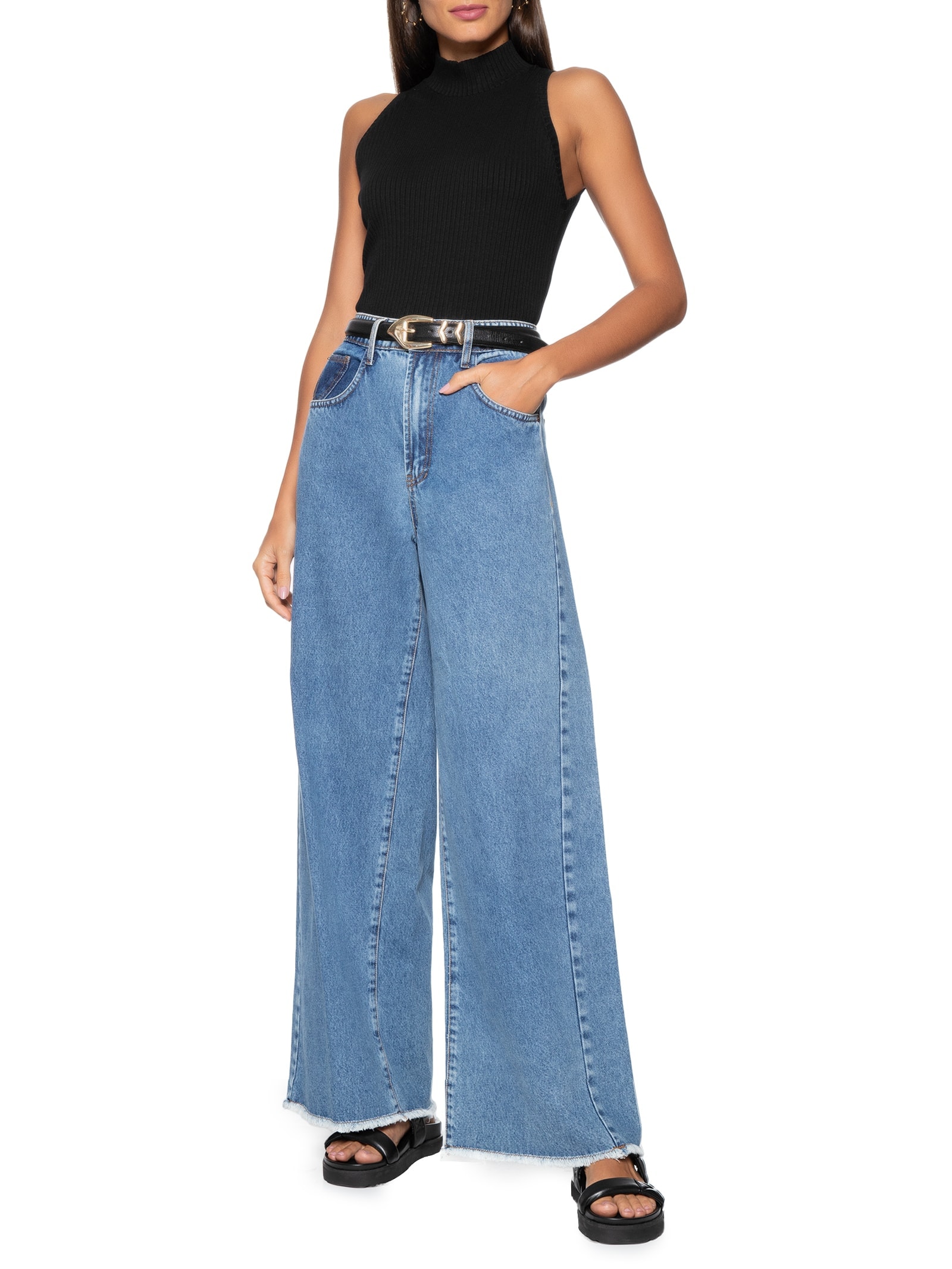 Blusa Feminina Cropped Raglan Canelada Preto Dress To