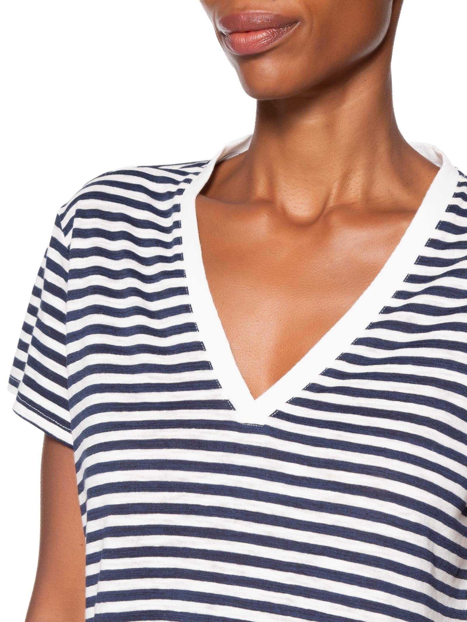 Blusa Feminina De Malha Listrada Decote V Azul Animale Jeans