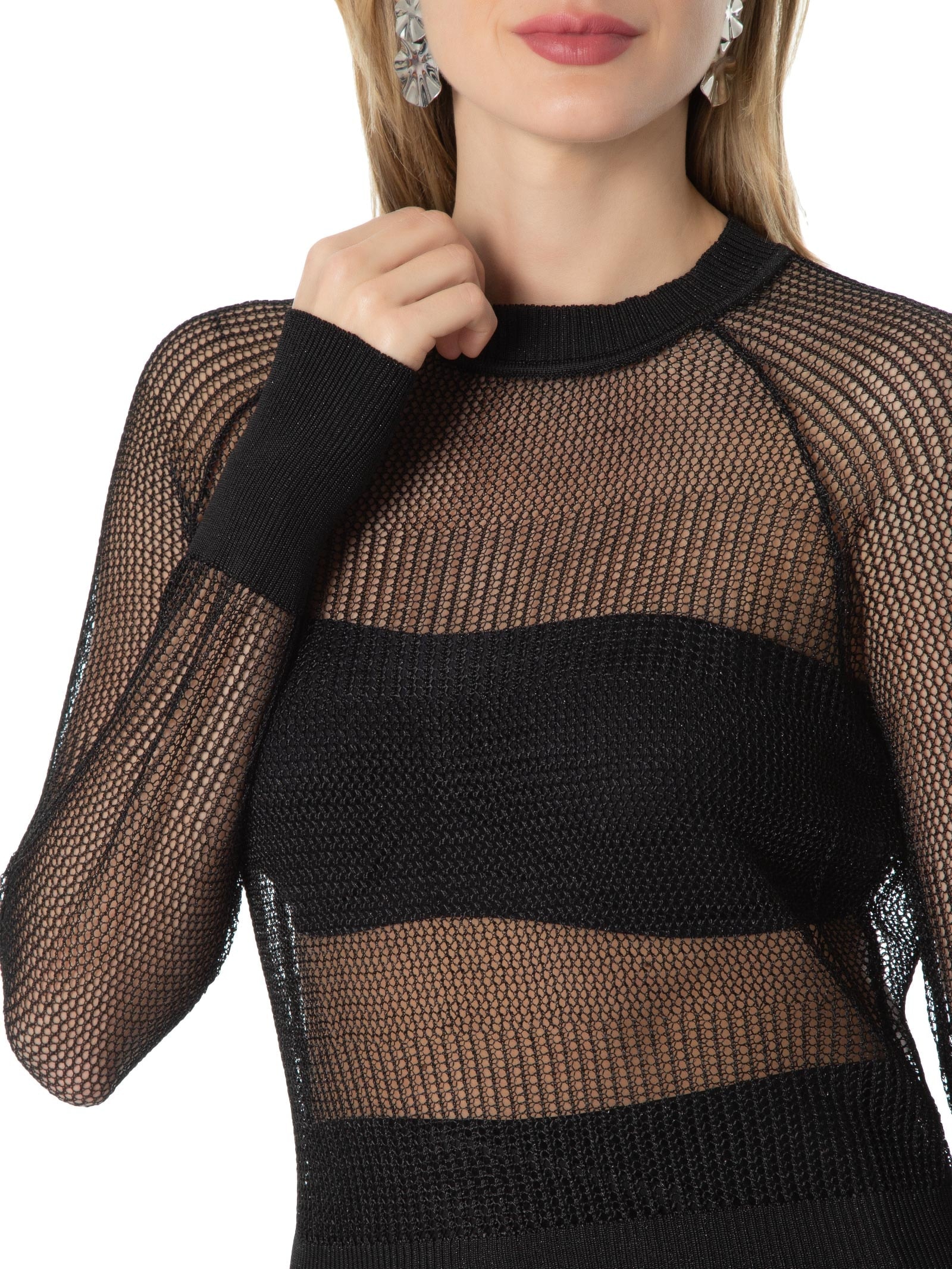Blusa Feminina De Tricot Vazada Preto Forum