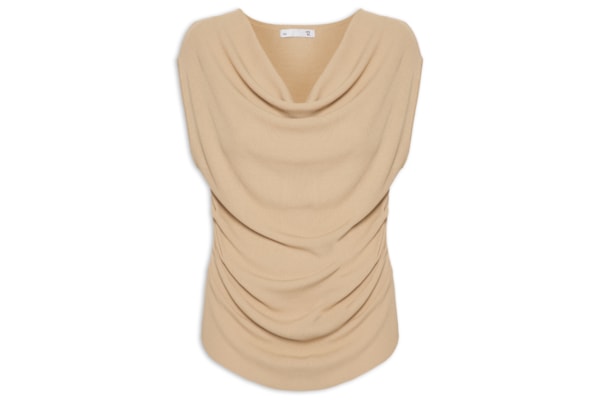 Blusa Feminina Decote Degagê Em Tricot - Bege