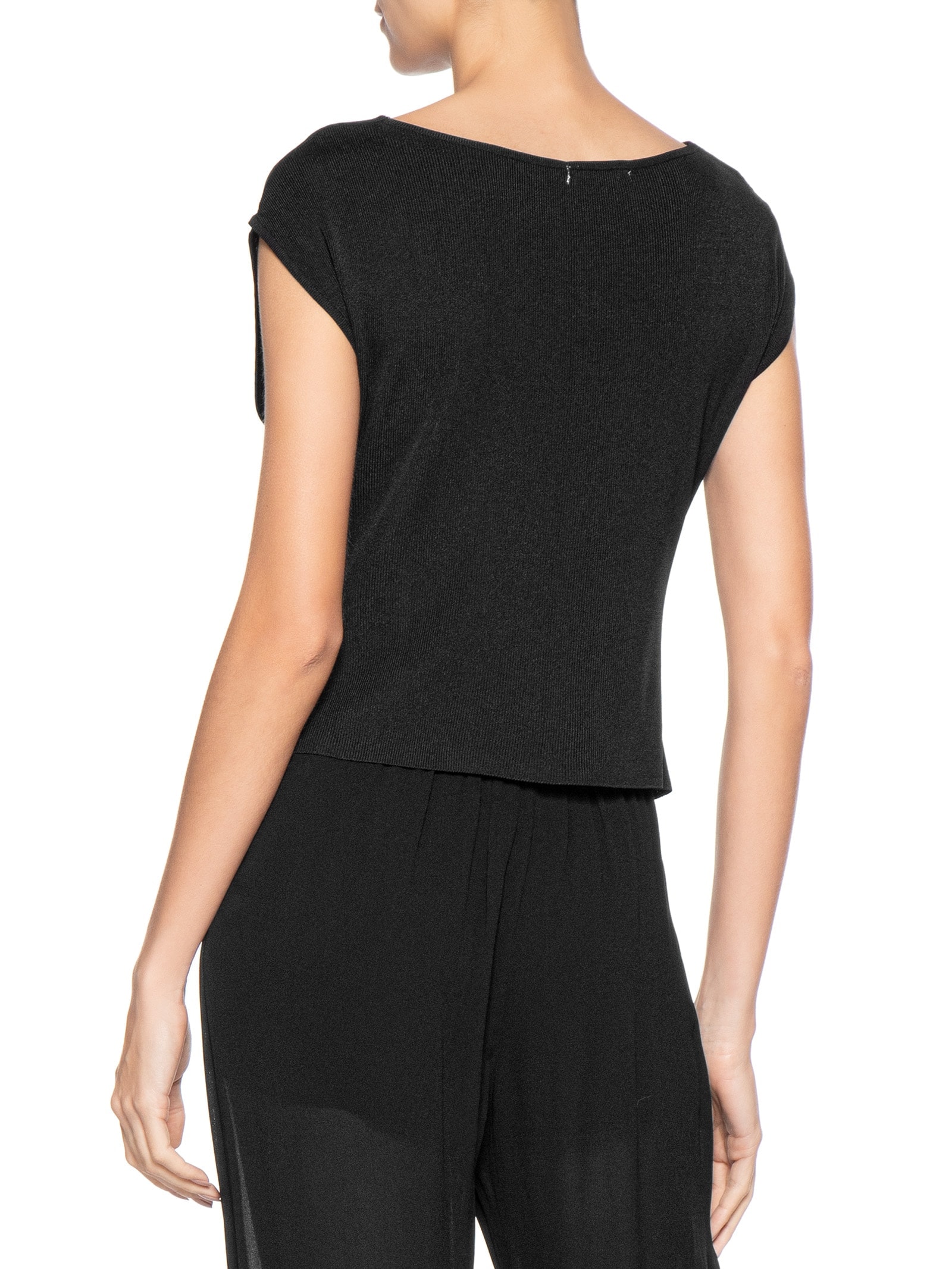 Blusa Feminina Decote Degagê Em Tricot Preto '2Essential