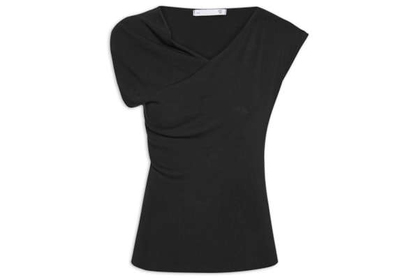 Blusa Feminina Decote Degagê Em Tricot - Preto