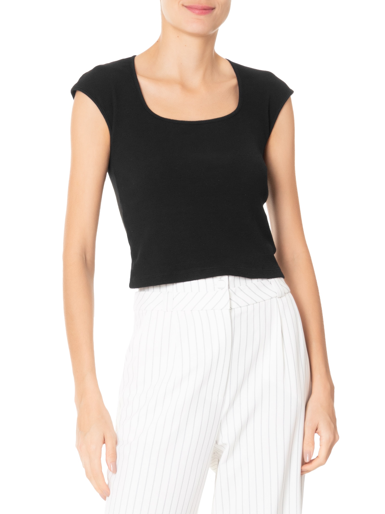 Blusa Feminina Decote Quadrado sem Manga Preto Basiq