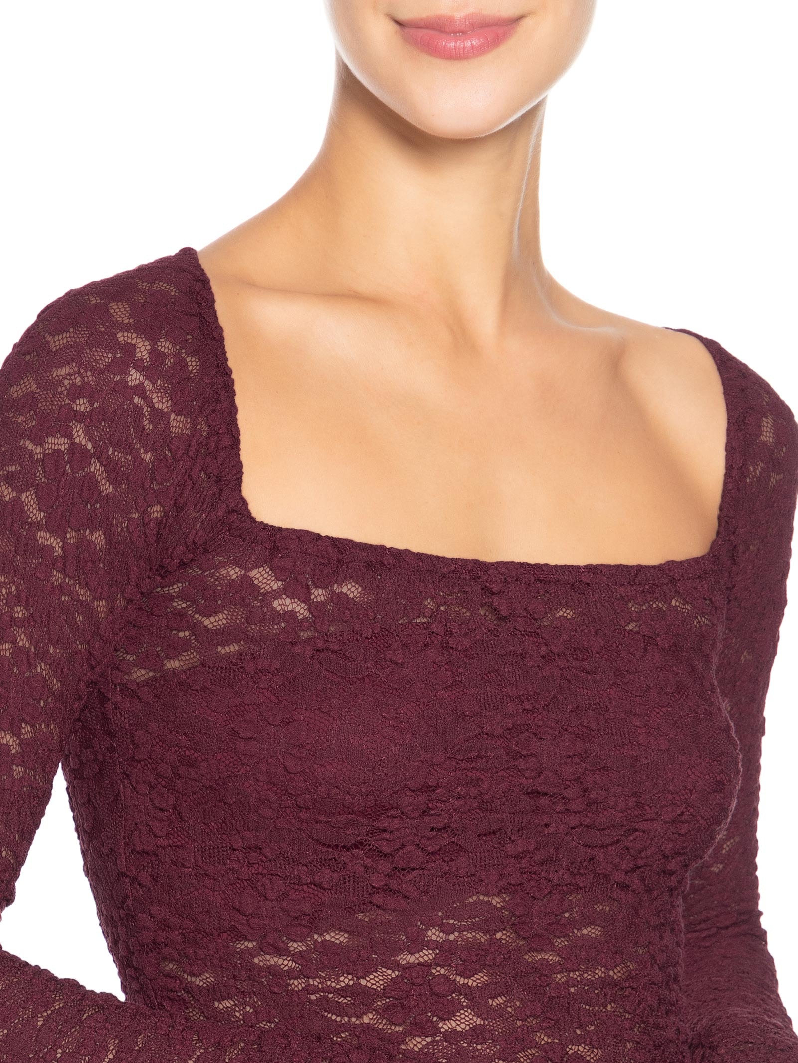 Blusa Feminina Decote Reto Artesanal Rendada Vermelho Farm