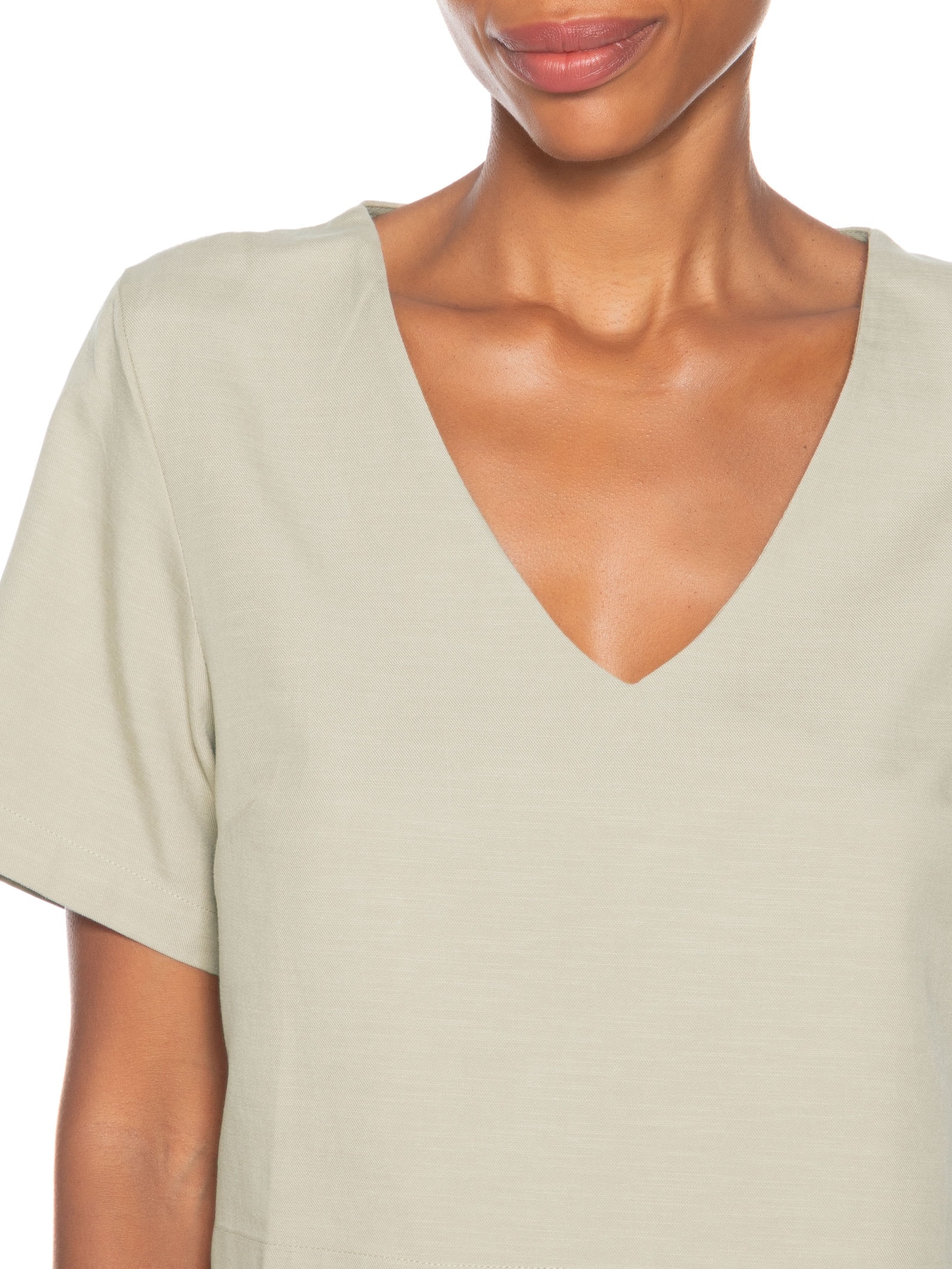 Blusa Feminina Decote V Manga Curta Bege Basiq