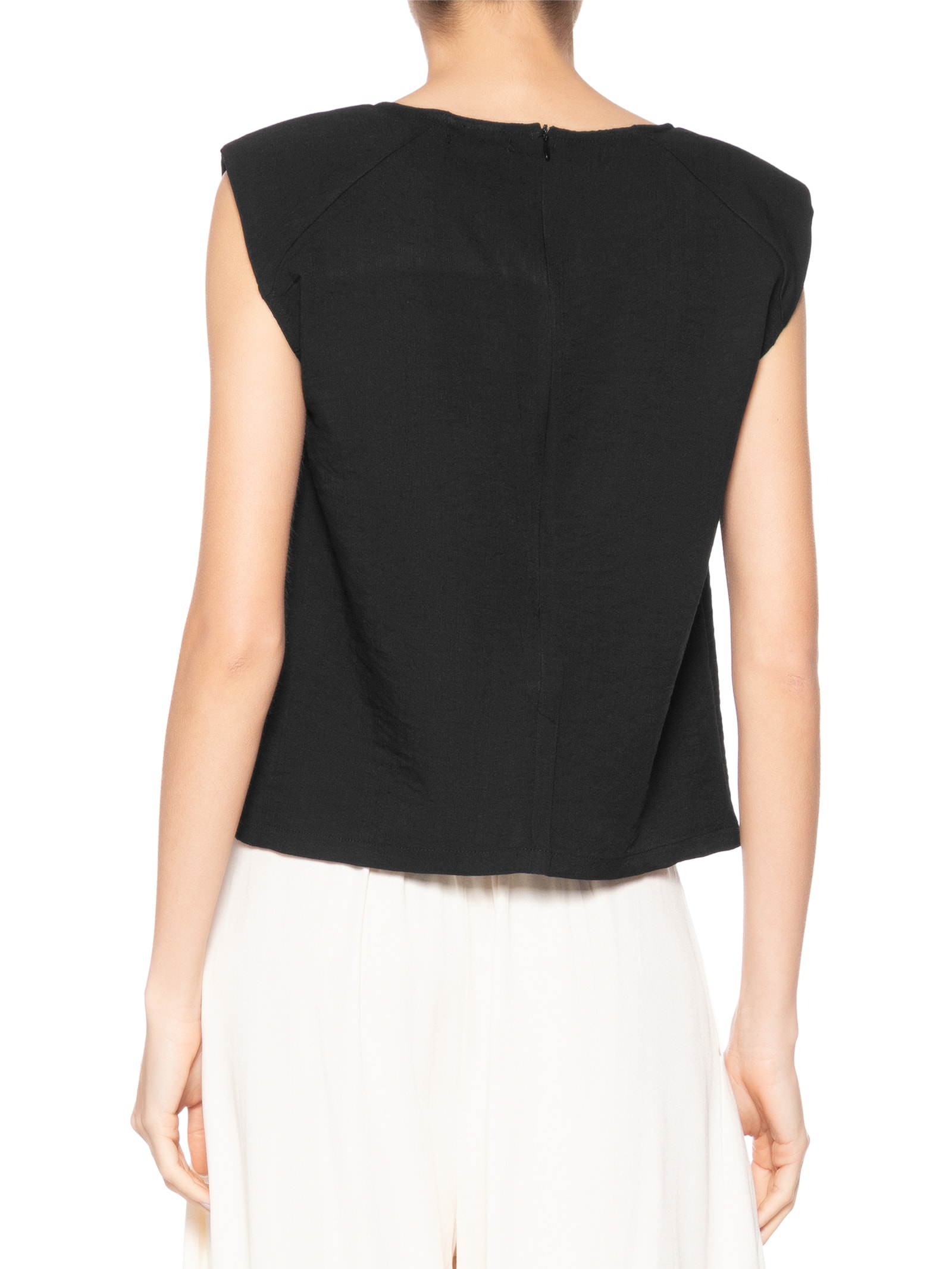 Blusa Feminina Decote V Preto Basiq